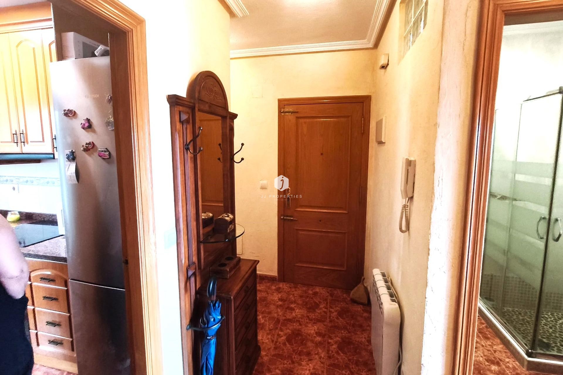 Resale - Apartment / flat -
Torrevieja - Centro