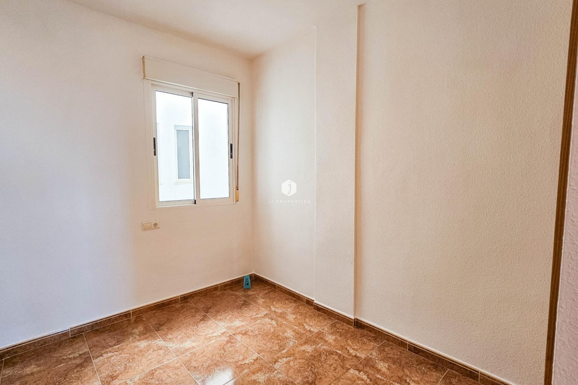 Resale - Apartment / flat -
Torrevieja - Centro