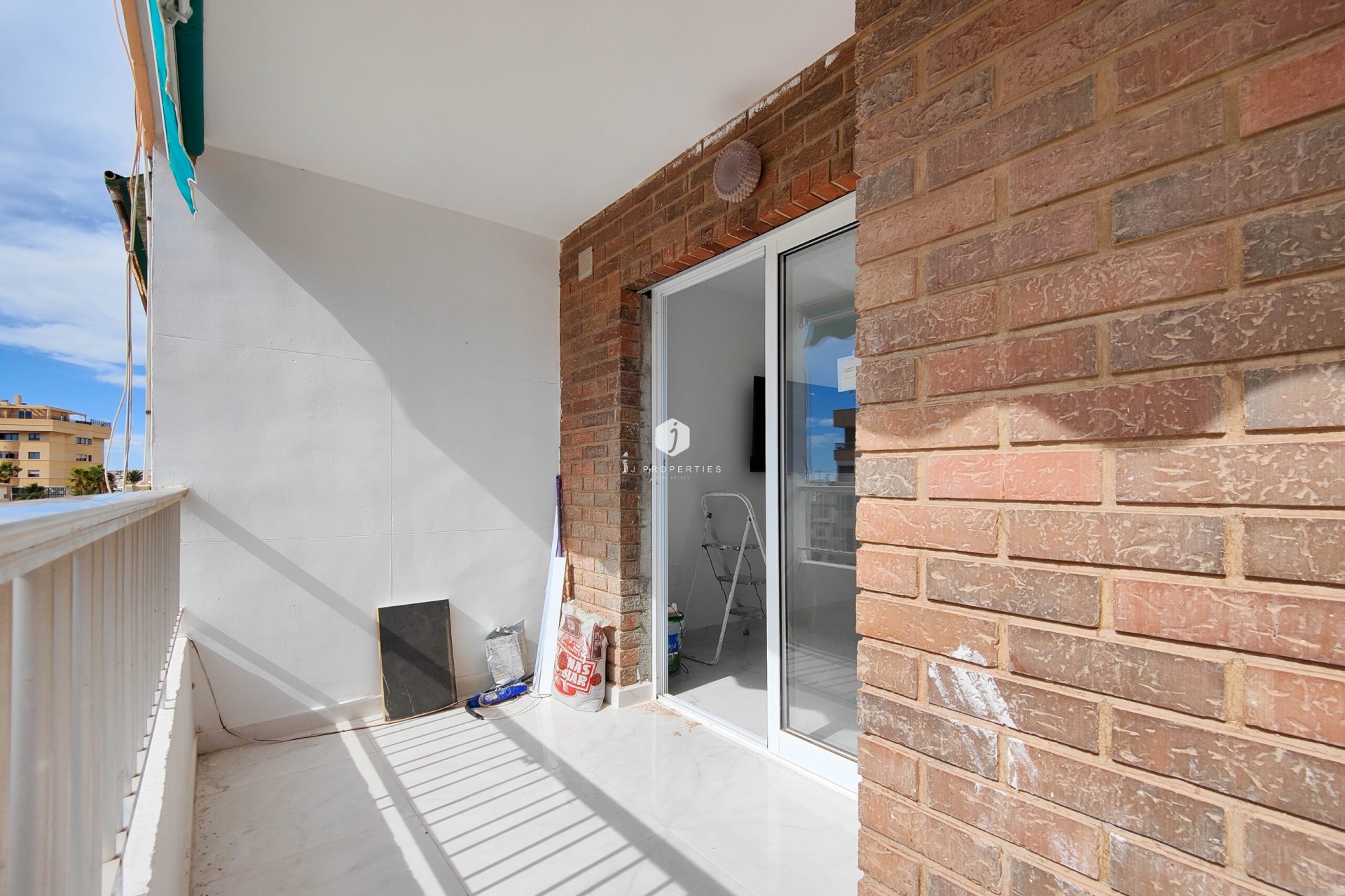 Resale - Apartment / flat -
Torrevieja - Costa Blanca