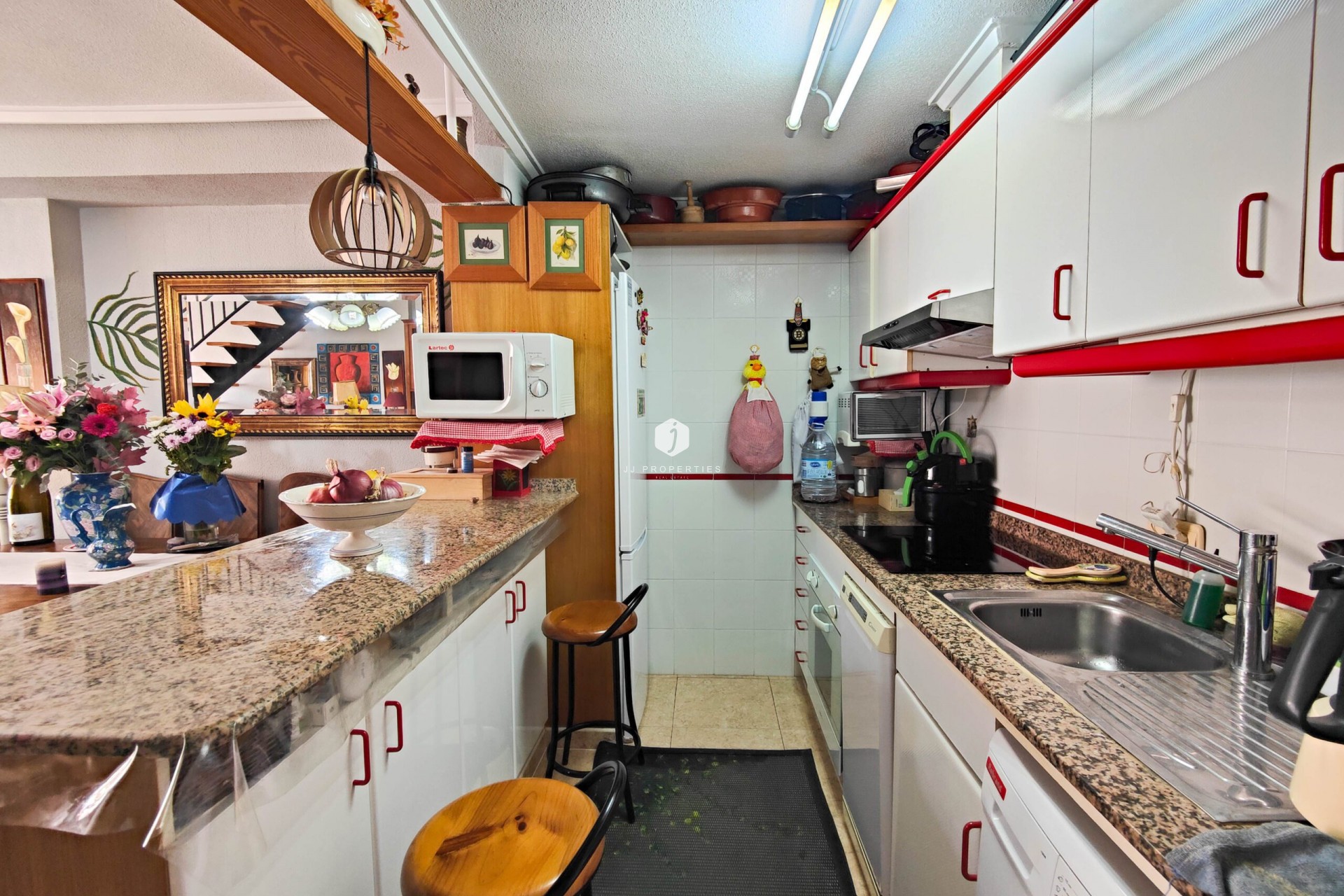 Resale - Apartment / flat -
Torrevieja - Costa Blanca