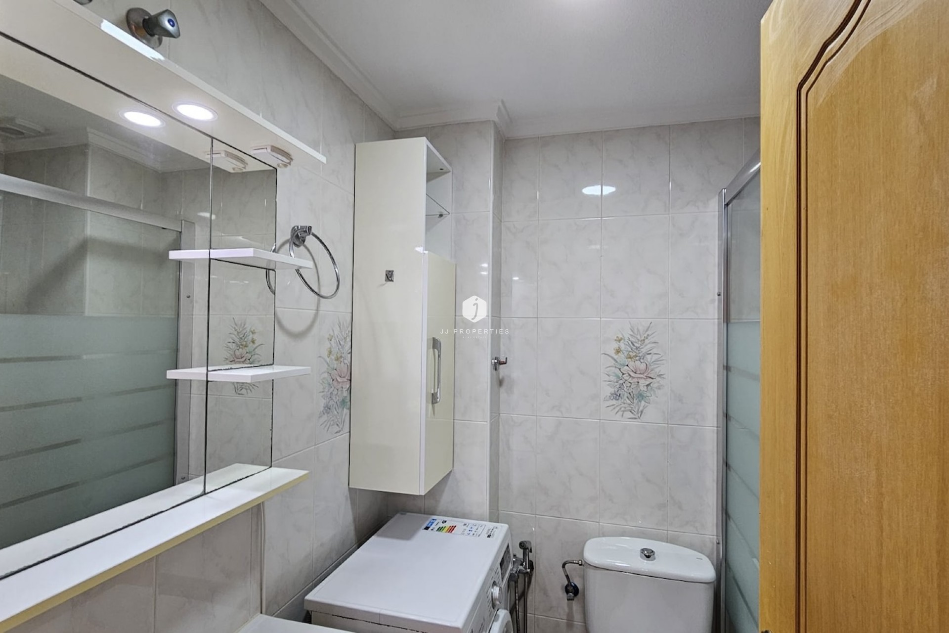 Resale - Apartment / flat -
Torrevieja - Costa Blanca