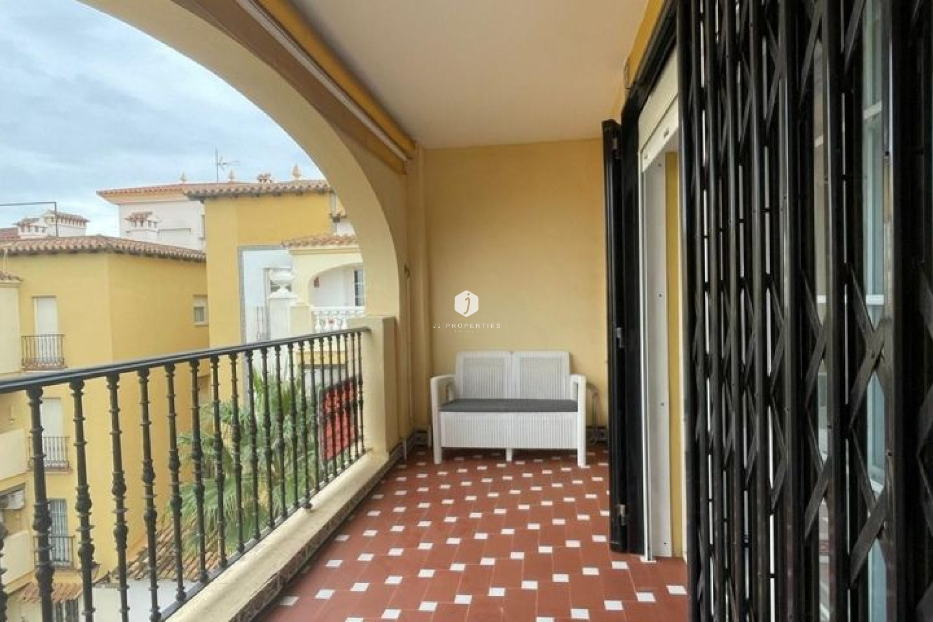 Resale - Apartment / flat -
Torrevieja - Costa Blanca