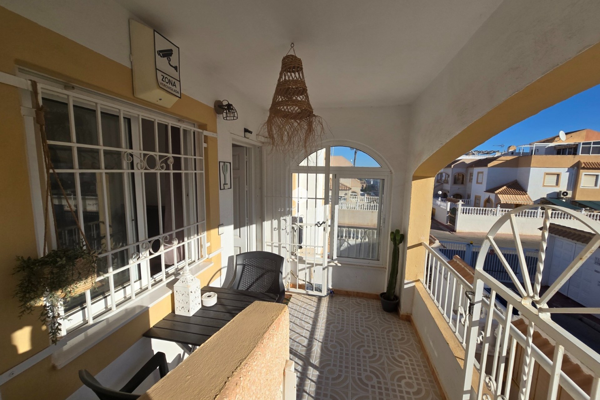 Resale - Apartment / flat -
Torrevieja - Costa Blanca