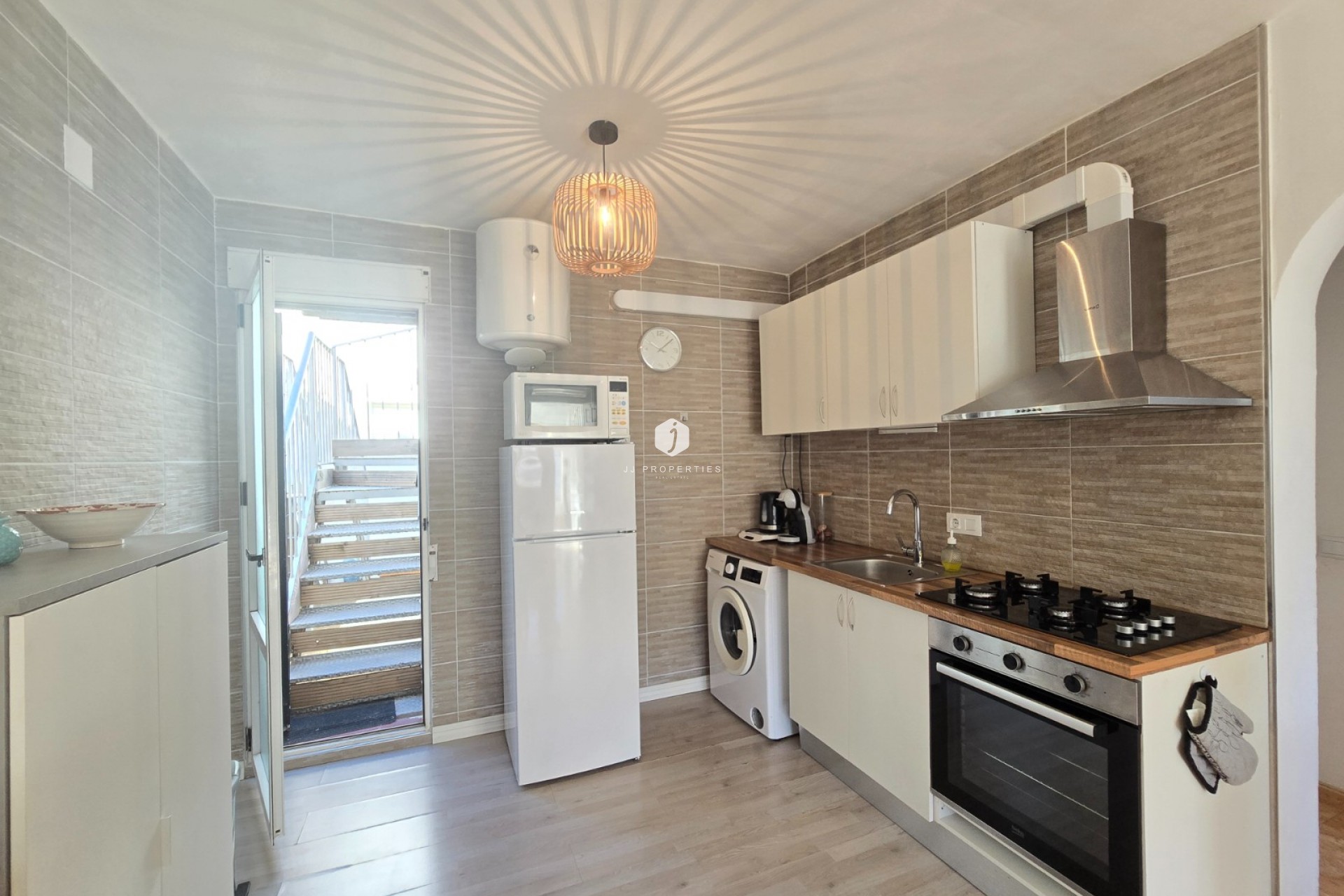 Resale - Apartment / flat -
Torrevieja - Costa Blanca