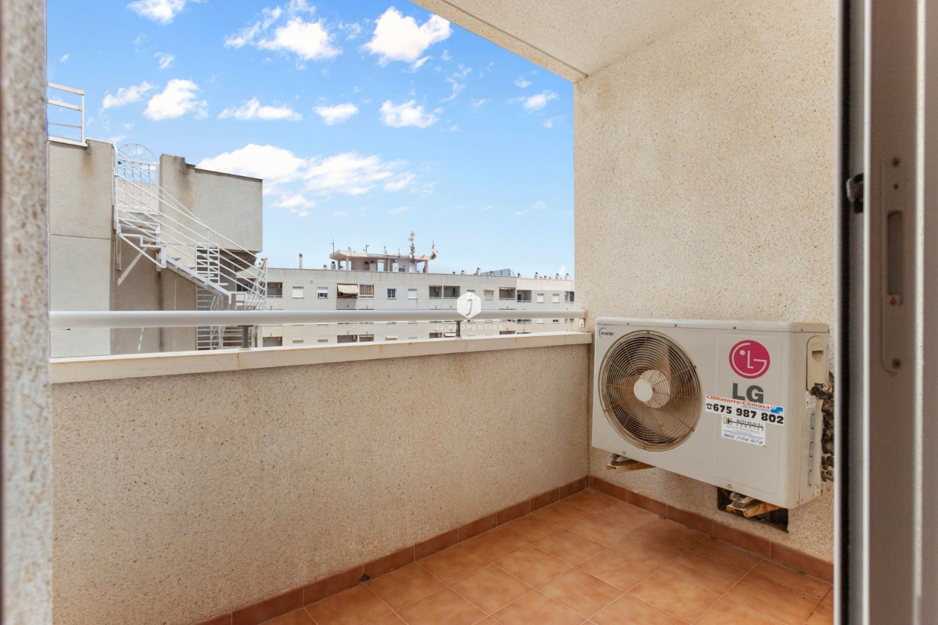 Resale - Apartment / flat -
Torrevieja - Costa Blanca