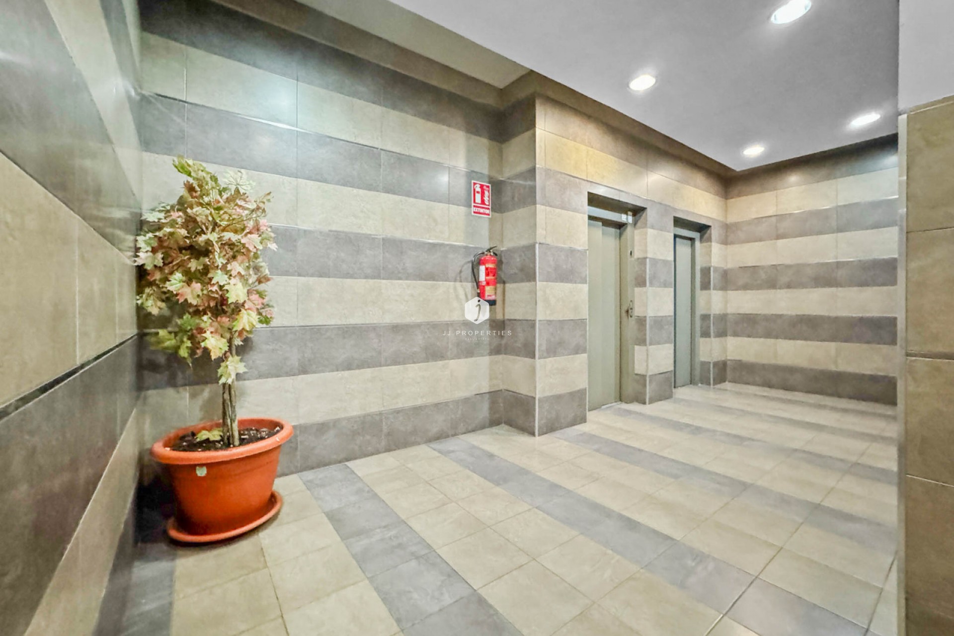 Resale - Apartment / flat -
Torrevieja - Costa Blanca