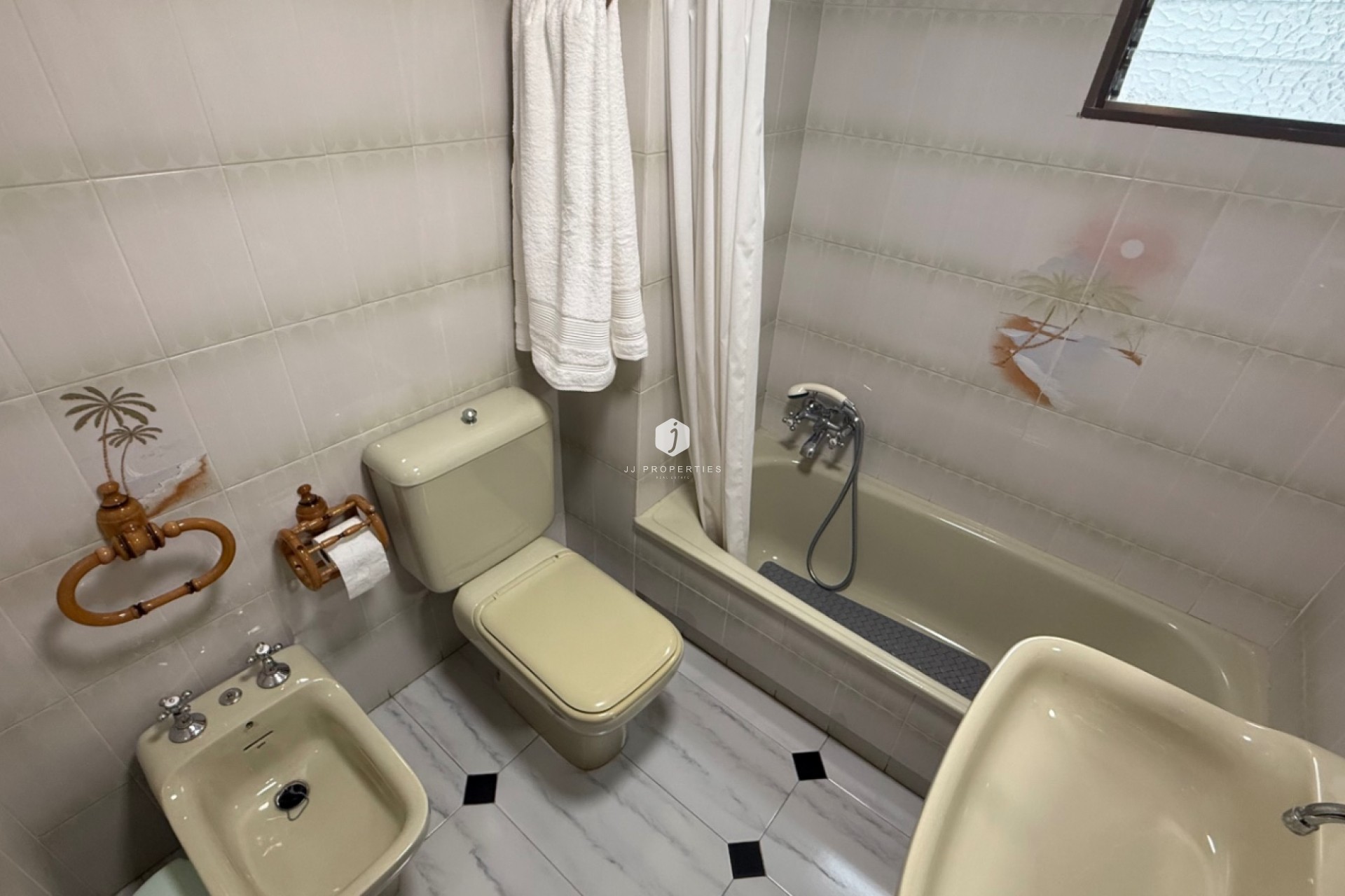 Resale - Apartment / flat -
Torrevieja - Costa Blanca