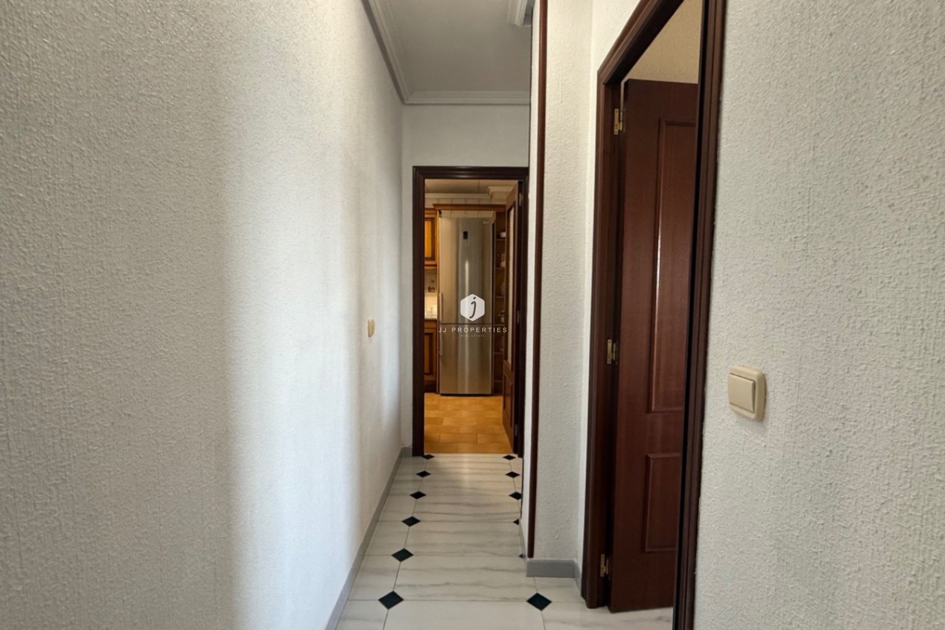 Resale - Apartment / flat -
Torrevieja - Costa Blanca