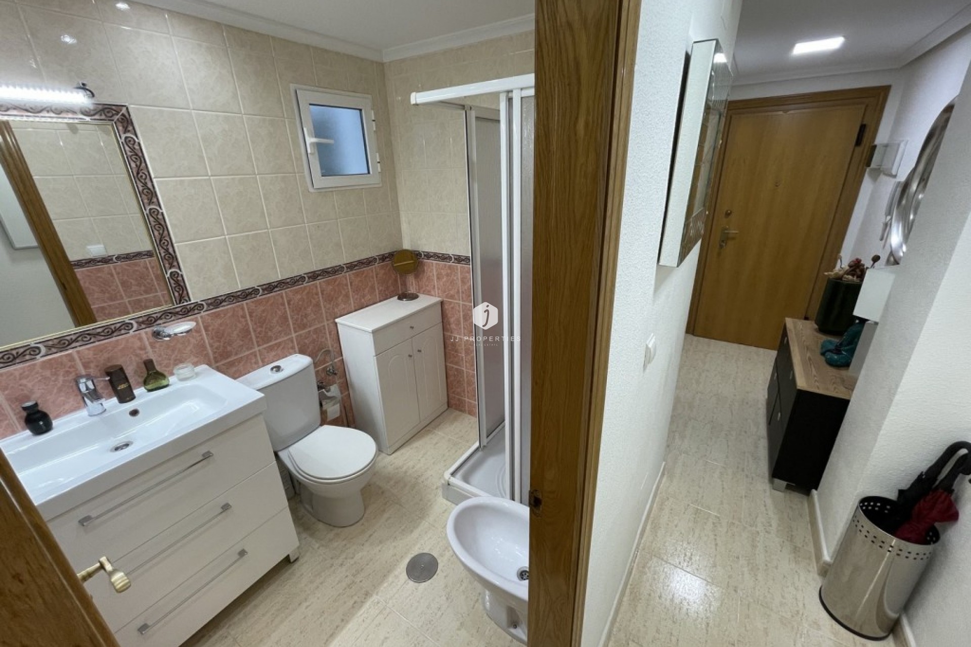 Resale - Apartment / flat -
Torrevieja - Costa Blanca