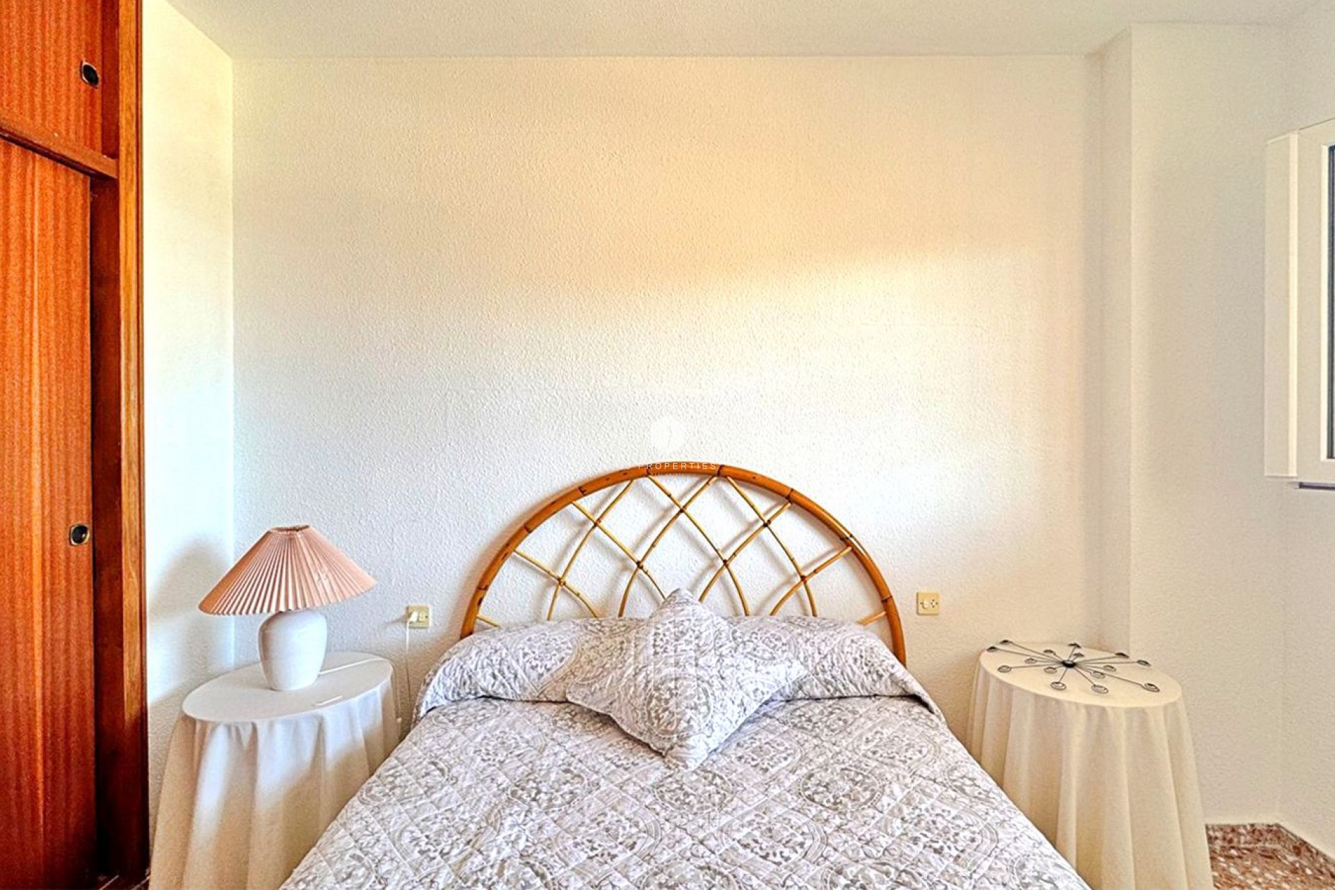 Resale - Apartment / flat -
Torrevieja - Costa Blanca