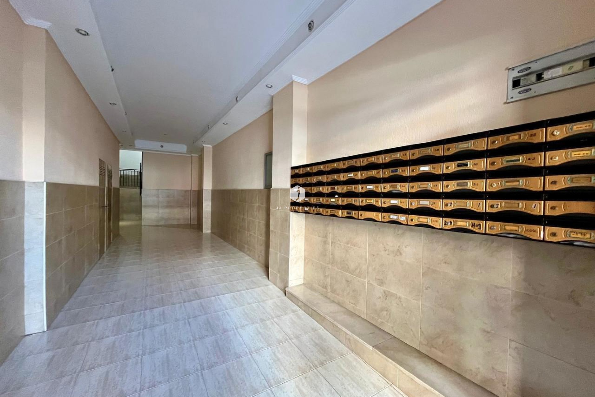 Resale - Apartment / flat -
Torrevieja - Costa Blanca