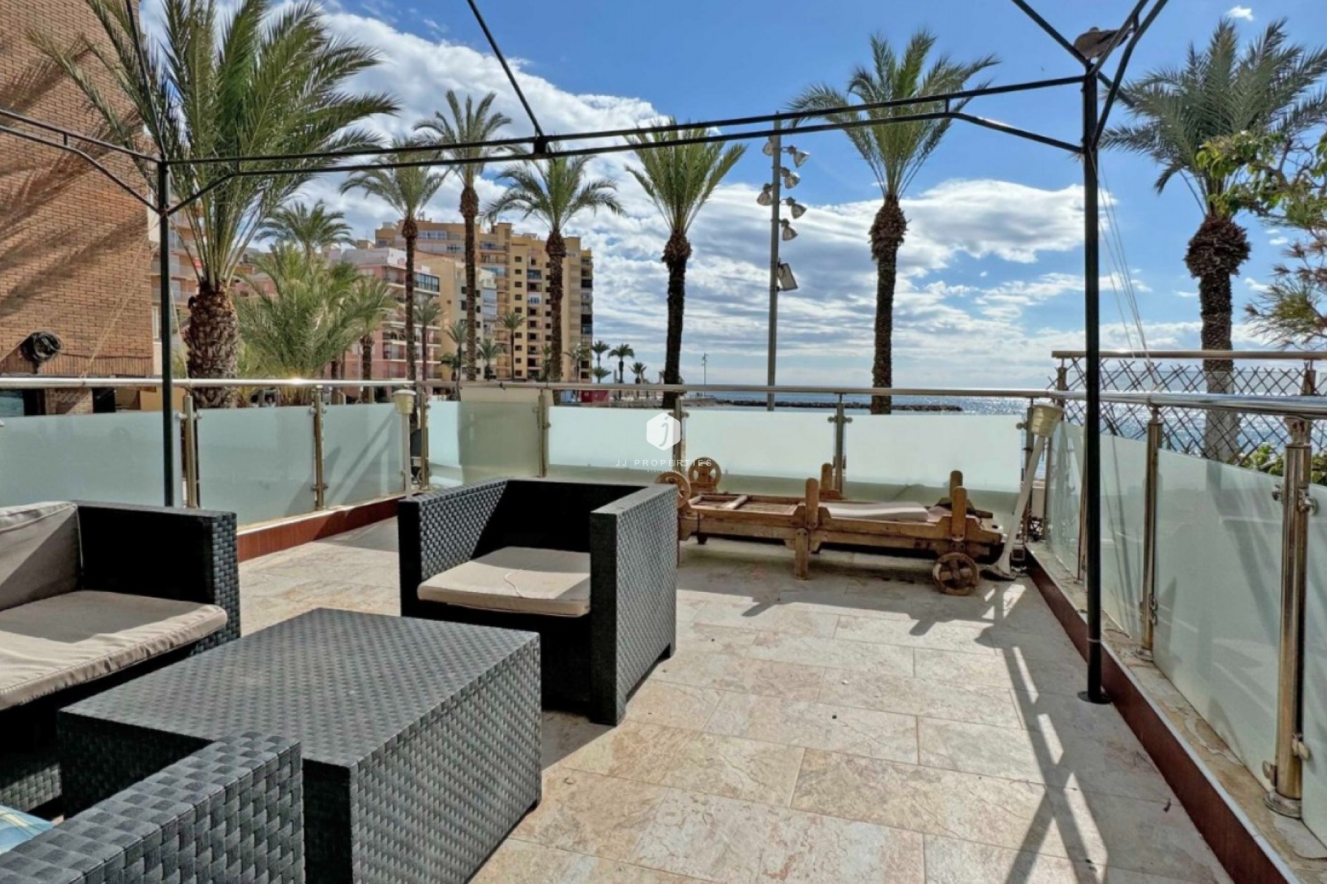 Resale - Apartment / flat -
Torrevieja - Costa Blanca