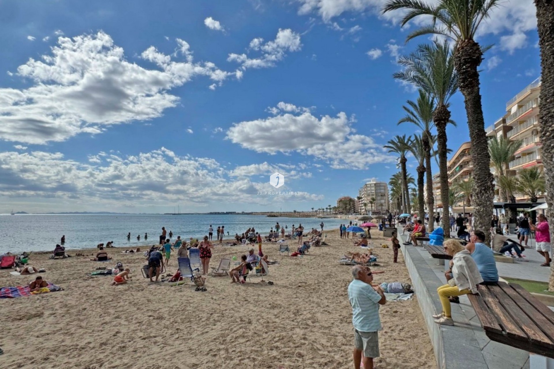 Resale - Apartment / flat -
Torrevieja - Costa Blanca