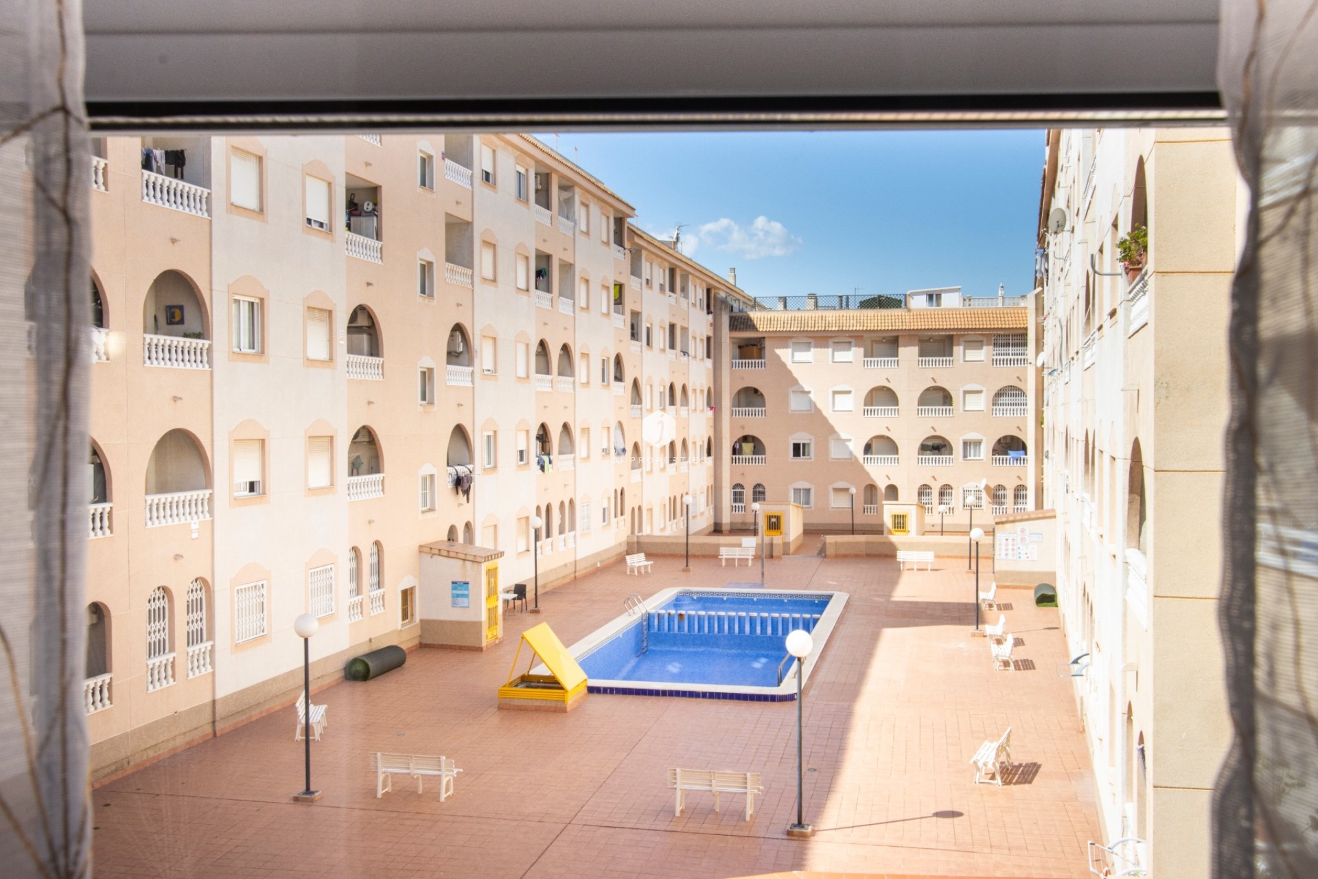 Resale - Apartment / flat -
Torrevieja - Costa Blanca