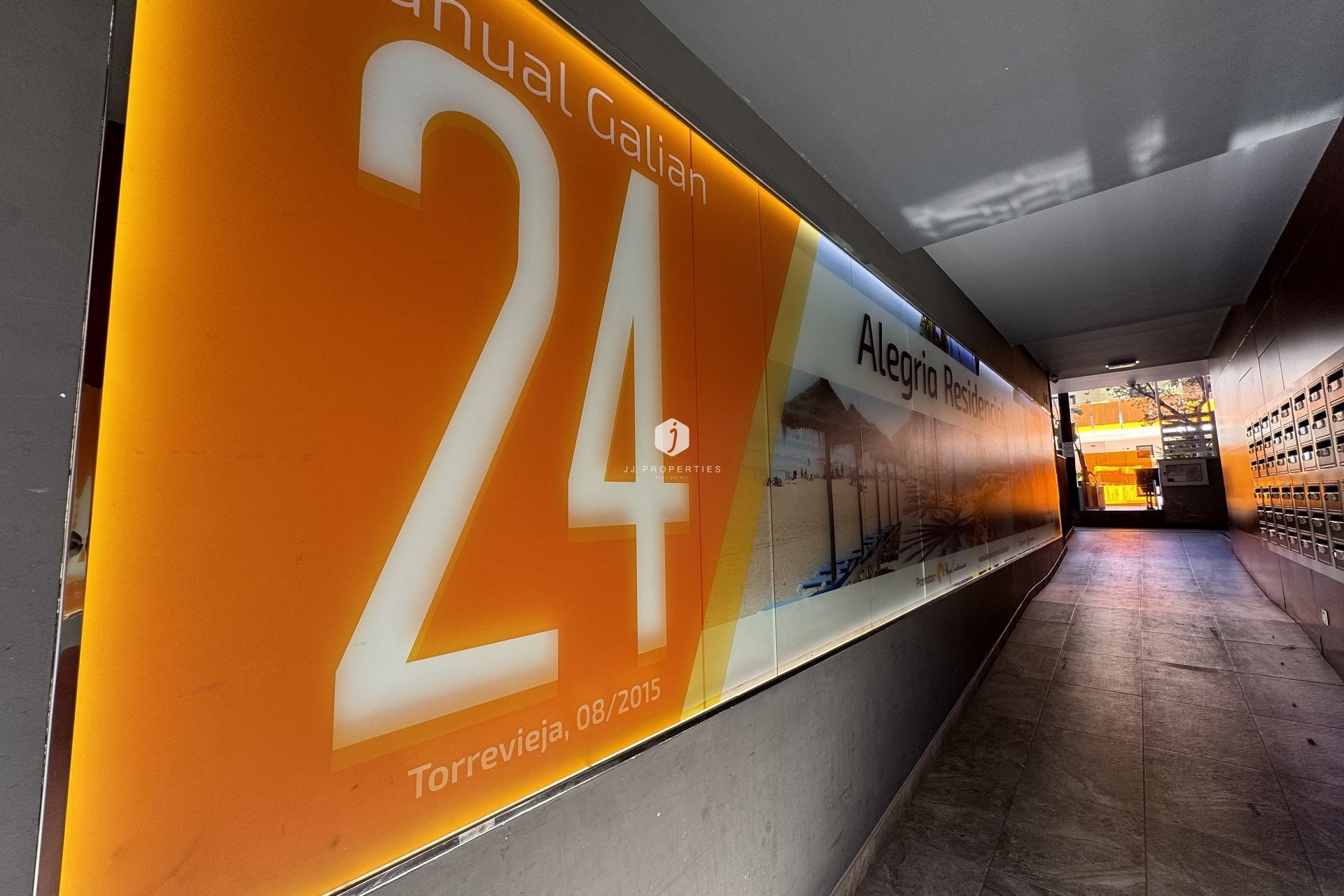 Resale - Apartment / flat -
Torrevieja - Costa Blanca