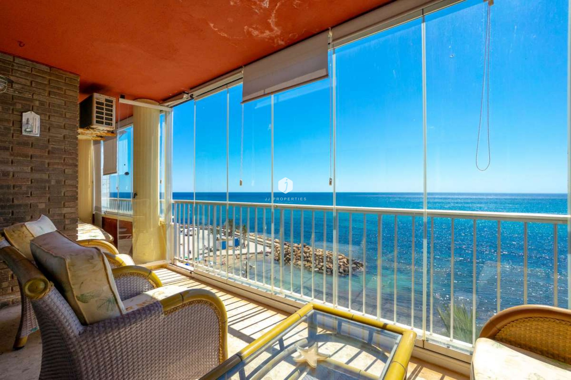 Resale - Apartment / flat -
Torrevieja - Costa Blanca