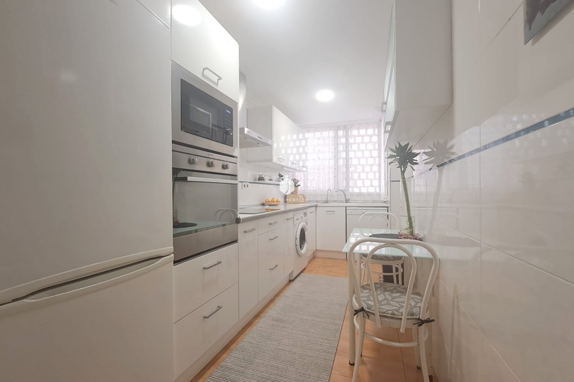 Resale - Apartment / flat -
Torrevieja - Costa Blanca