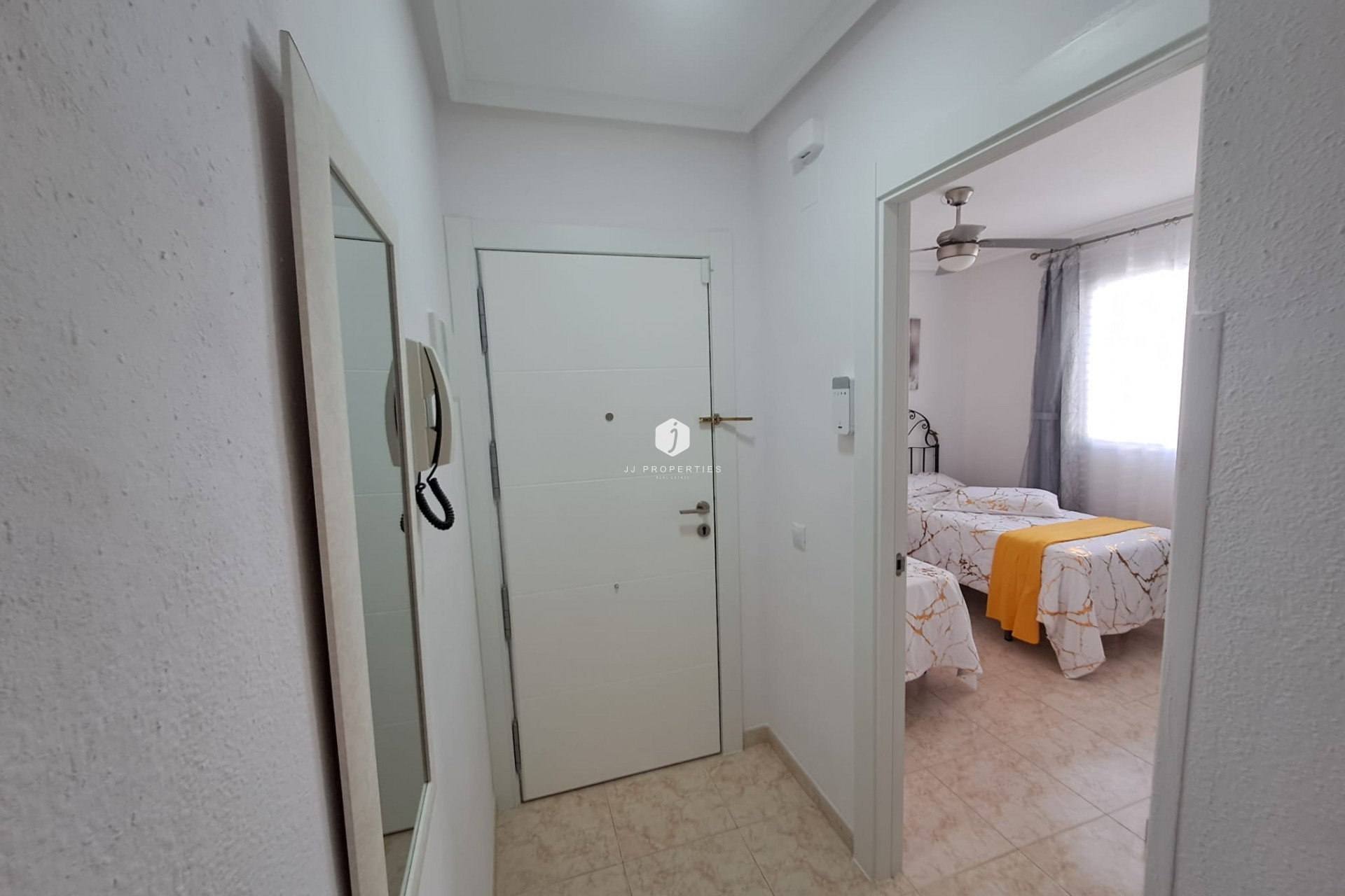 Resale - Apartment / flat -
Torrevieja - Costa Blanca