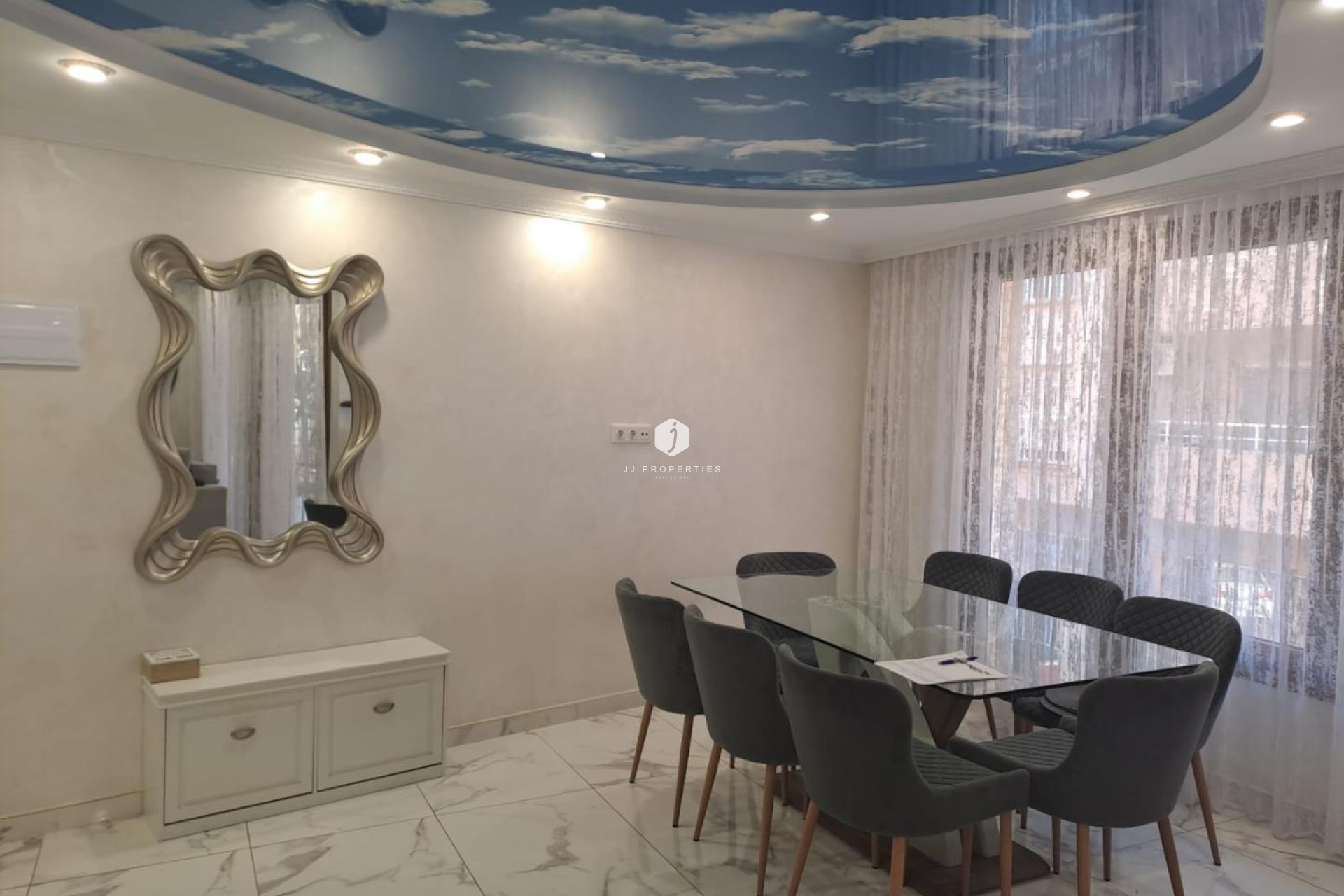 Resale - Apartment / flat -
Torrevieja - Costa Blanca