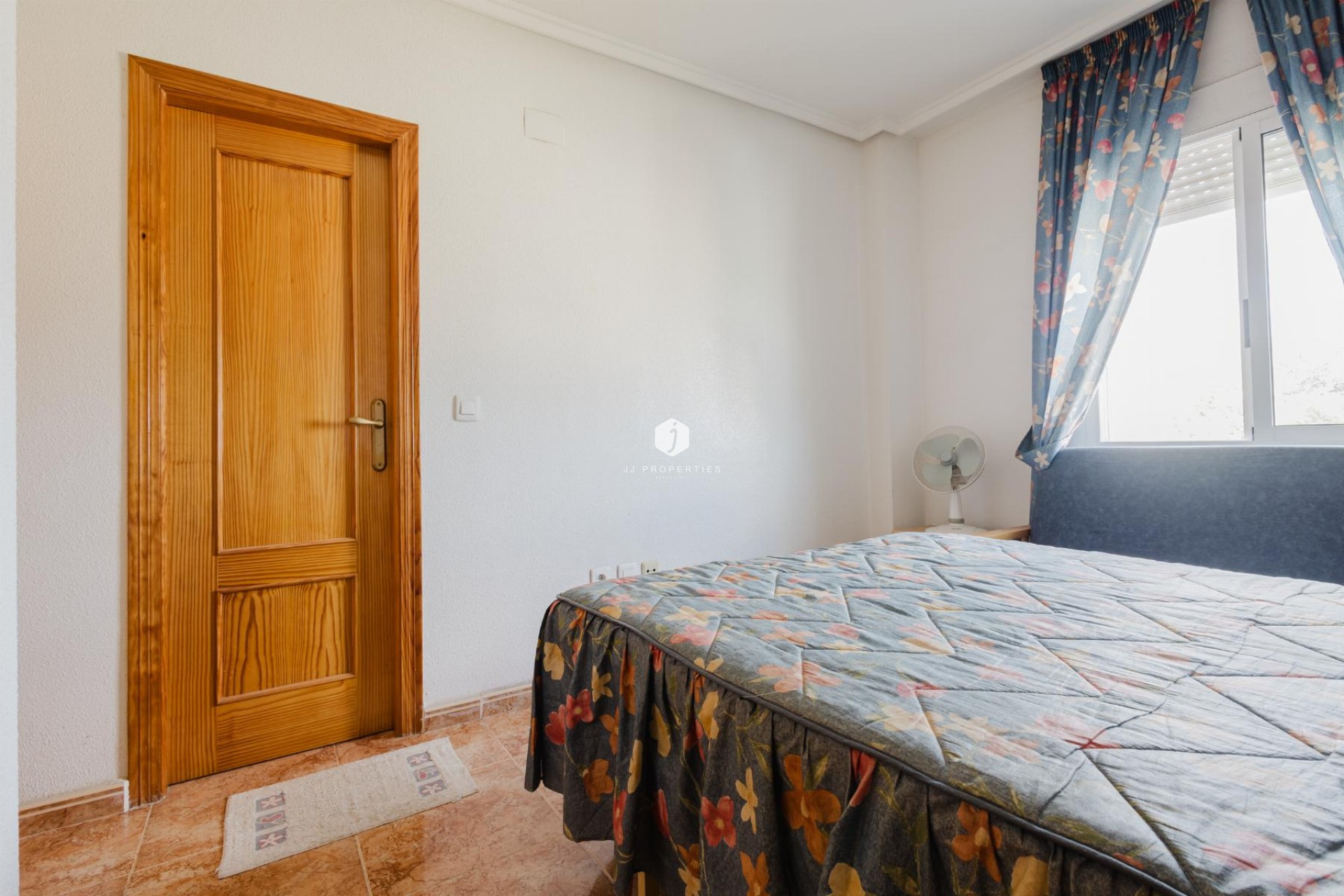 Resale - Apartment / flat -
Torrevieja - Costa Blanca