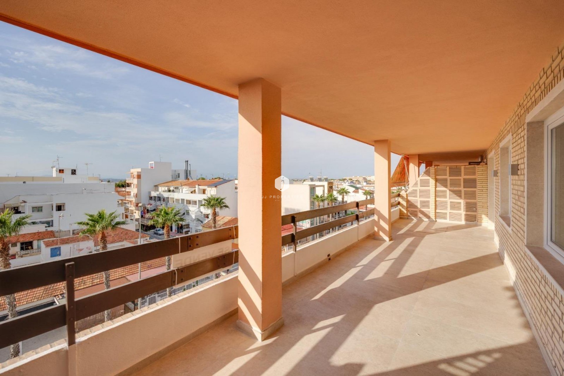 Resale - Apartment / flat -
Torrevieja - Costa Blanca