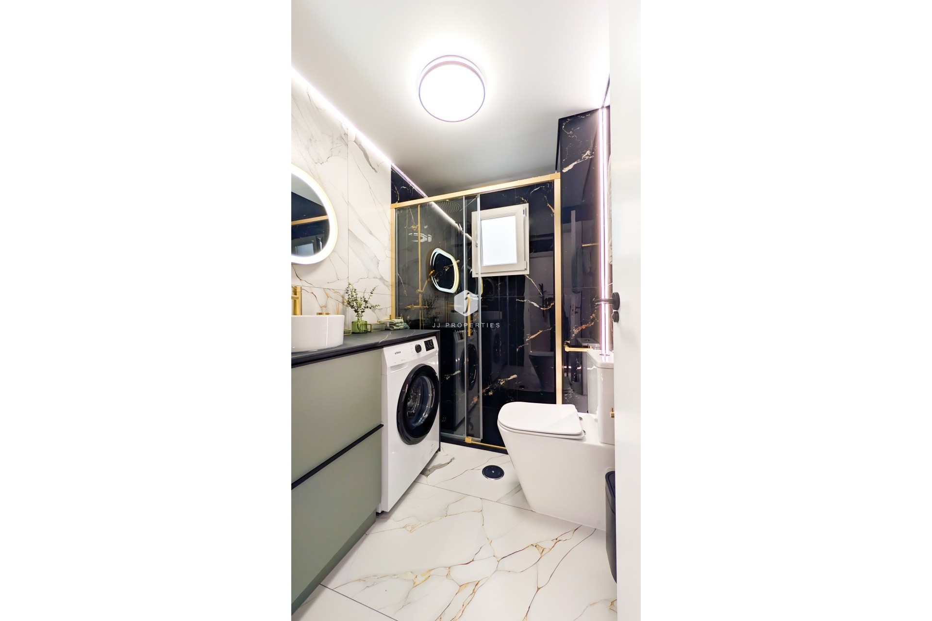 Resale - Apartment / flat -
Torrevieja - Costa Blanca