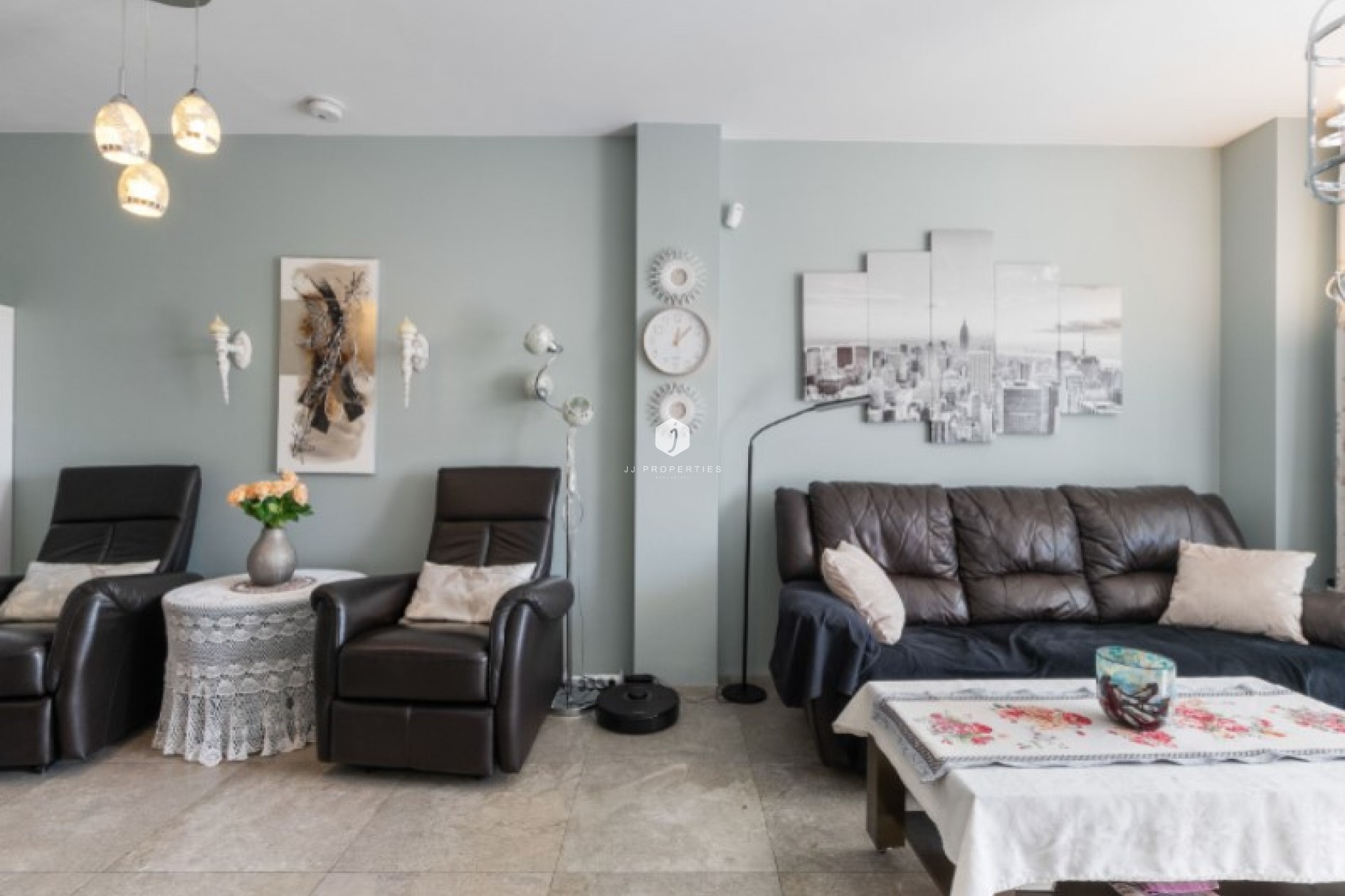 Resale - Apartment / flat -
Torrevieja - Costa Blanca