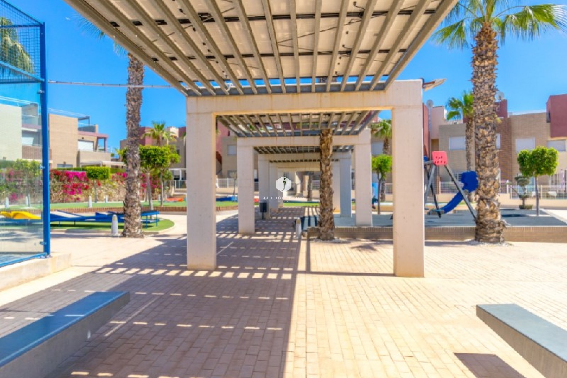 Resale - Apartment / flat -
Torrevieja - Costa Blanca