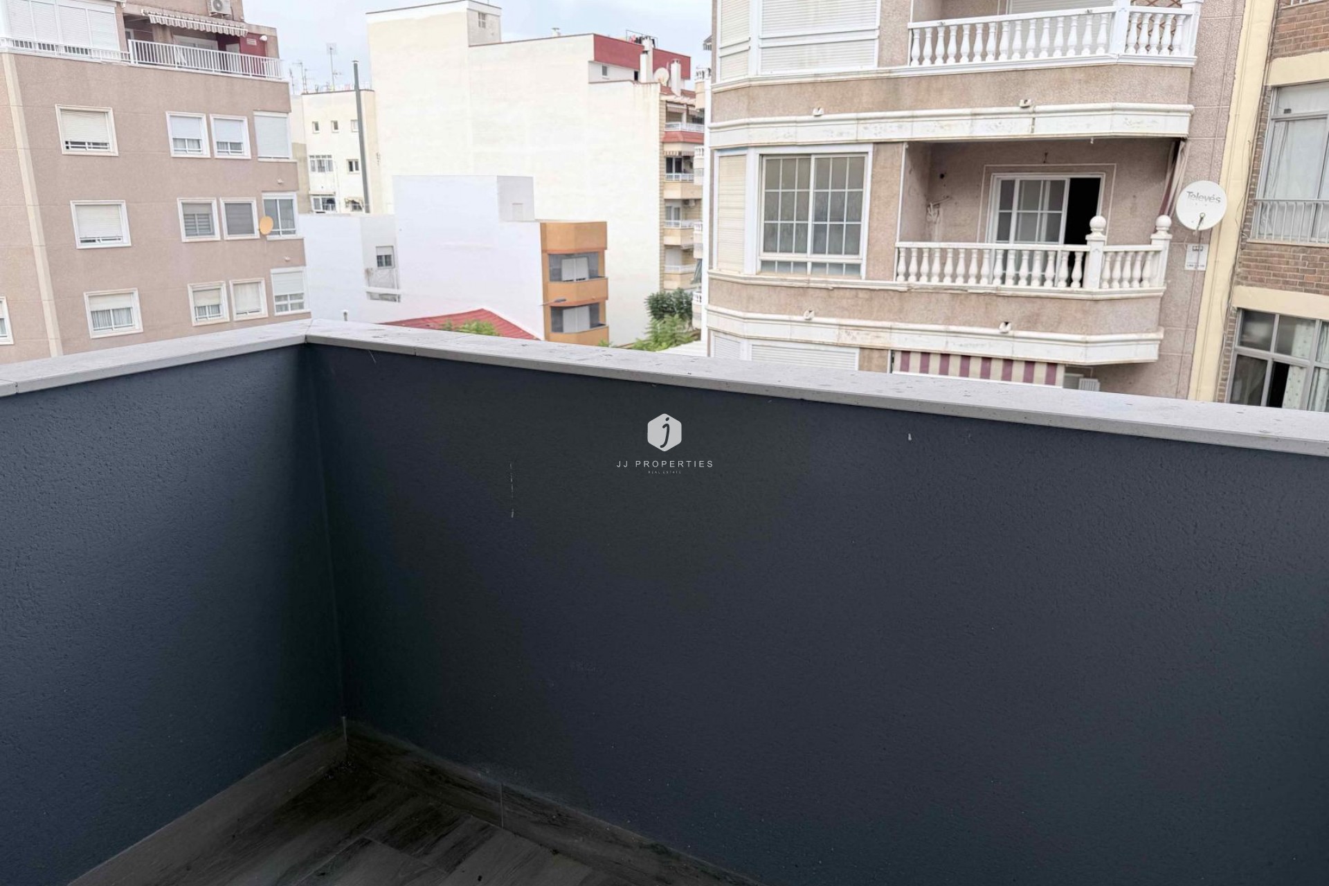 Resale - Apartment / flat -
Torrevieja - Costa Blanca