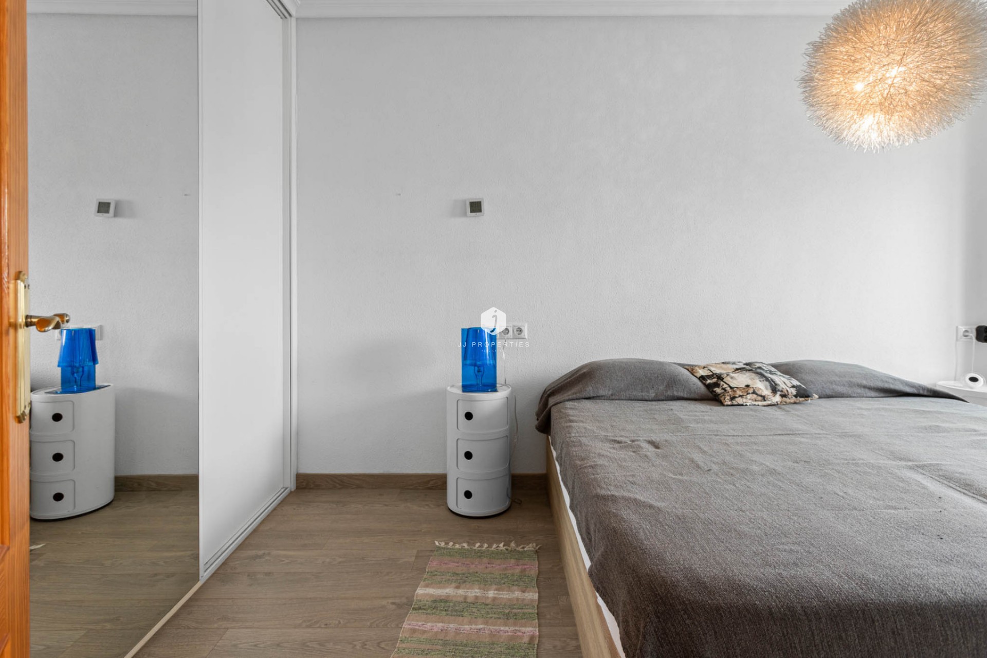 Resale - Apartment / flat -
Torrevieja - Costa Blanca