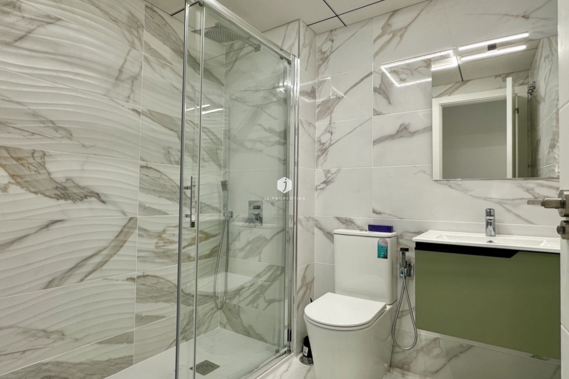 Resale - Apartment / flat -
Torrevieja - Costa Blanca