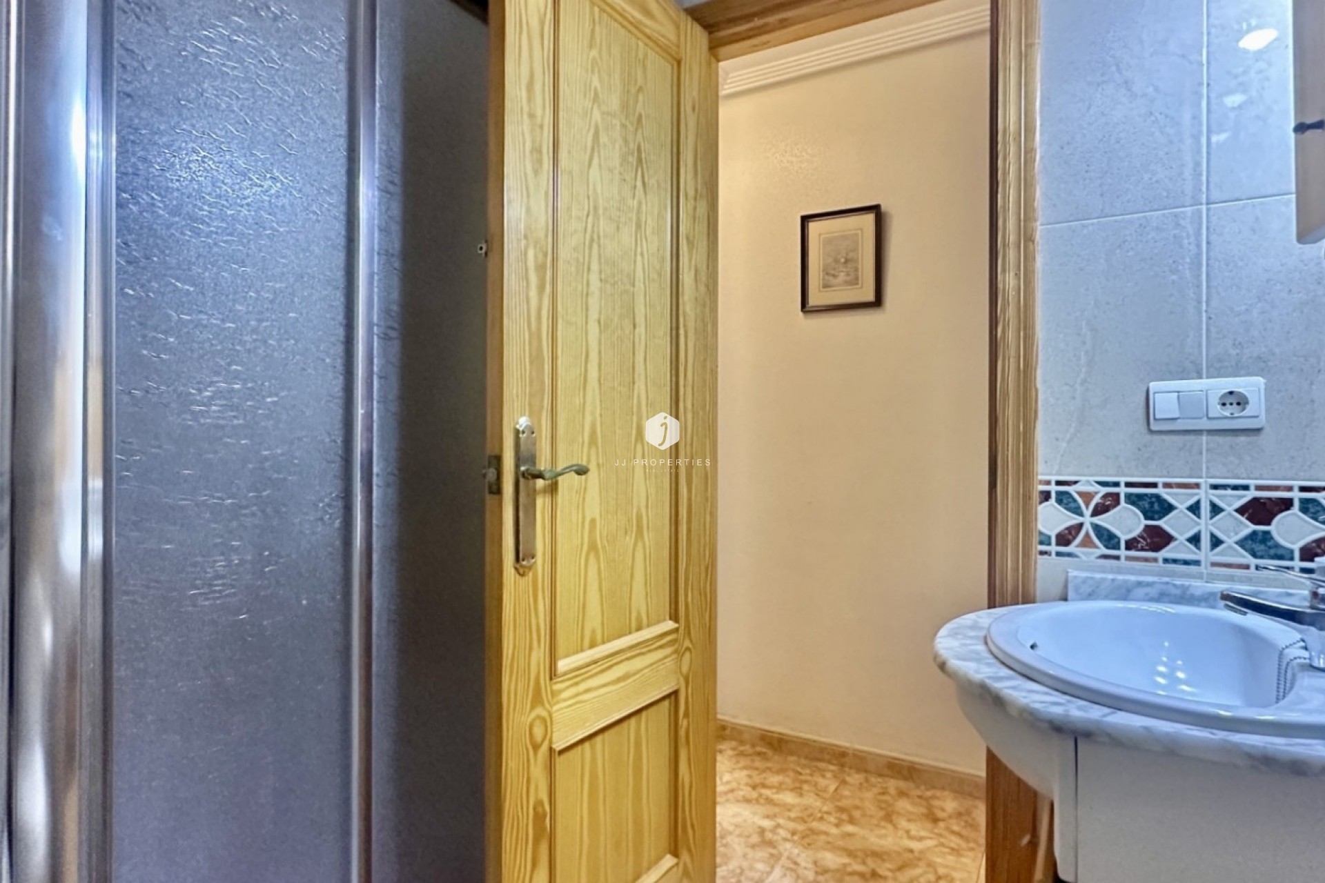 Resale - Apartment / flat -
Torrevieja - Costa Blanca