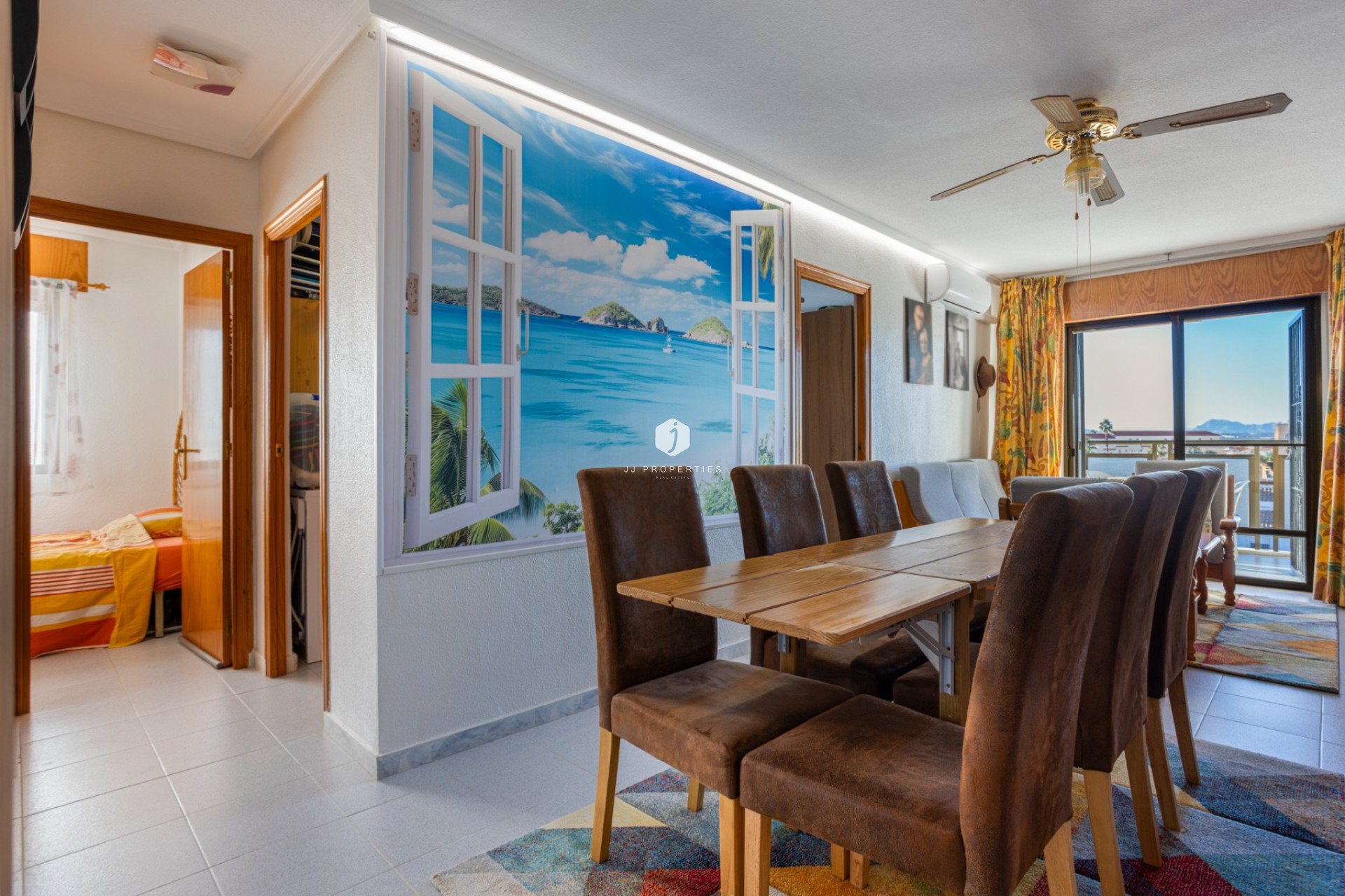 Resale - Apartment / flat -
Torrevieja - Costa Blanca