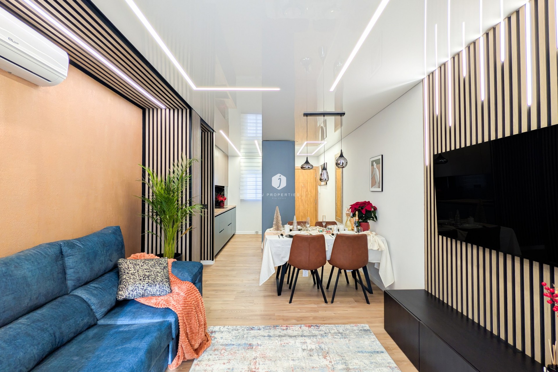 Resale - Apartment / flat -
Torrevieja - Costa Blanca