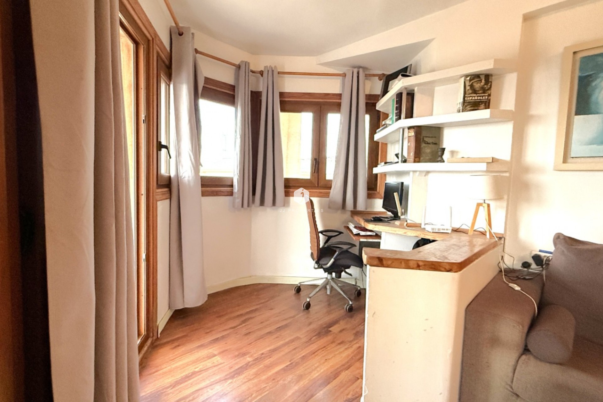 Resale - Apartment / flat -
Torrevieja - Costa Blanca