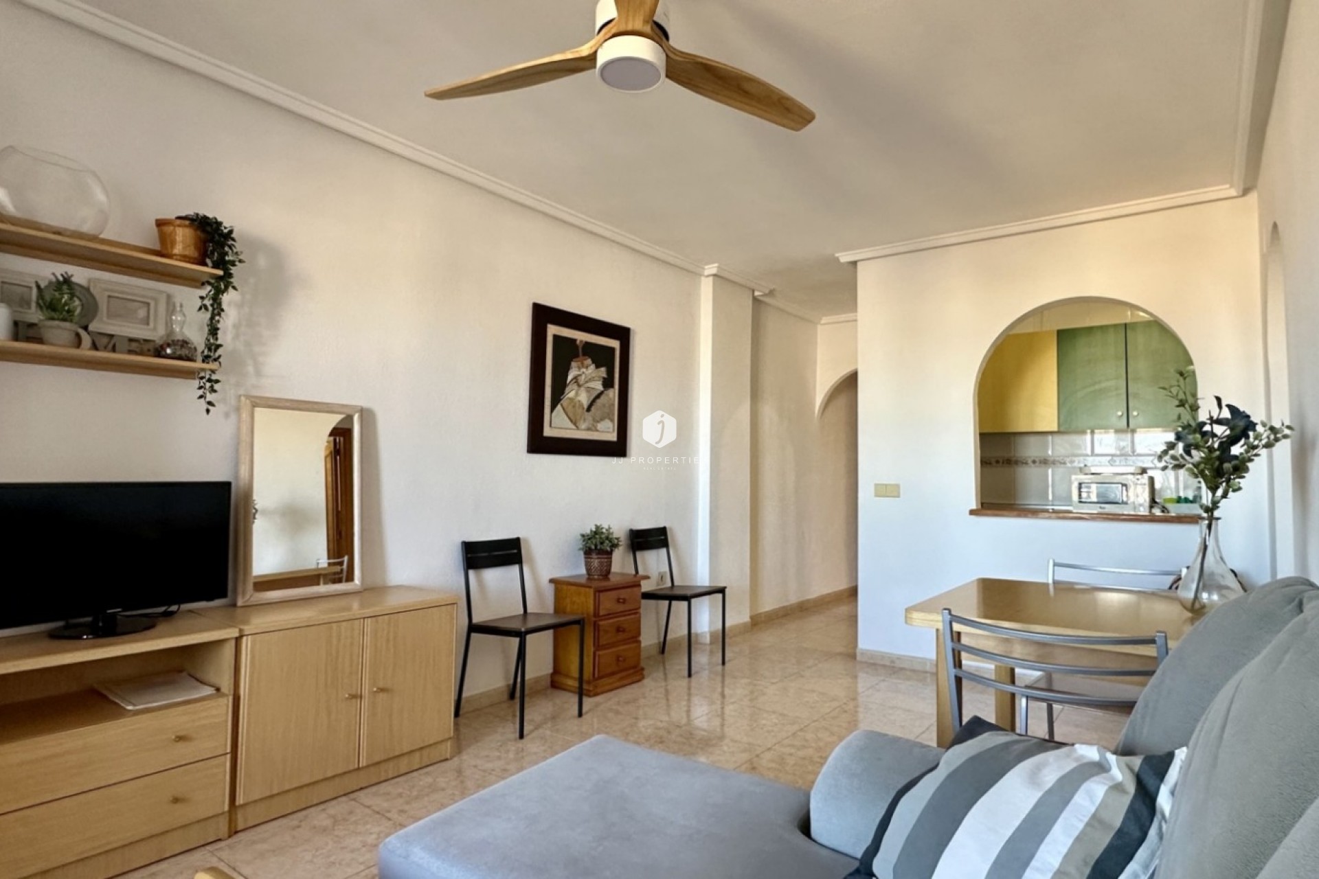Resale - Apartment / flat -
Torrevieja - Costa Blanca