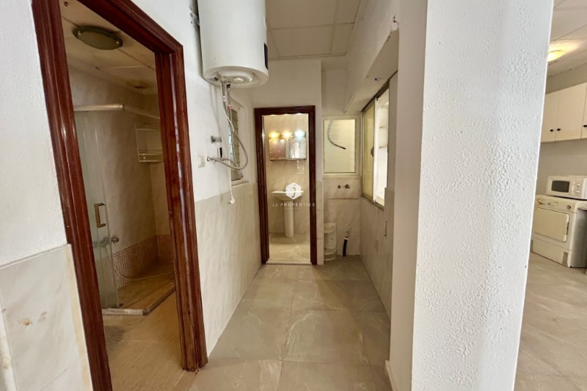 Resale - Apartment / flat -
Torrevieja - Costa Blanca