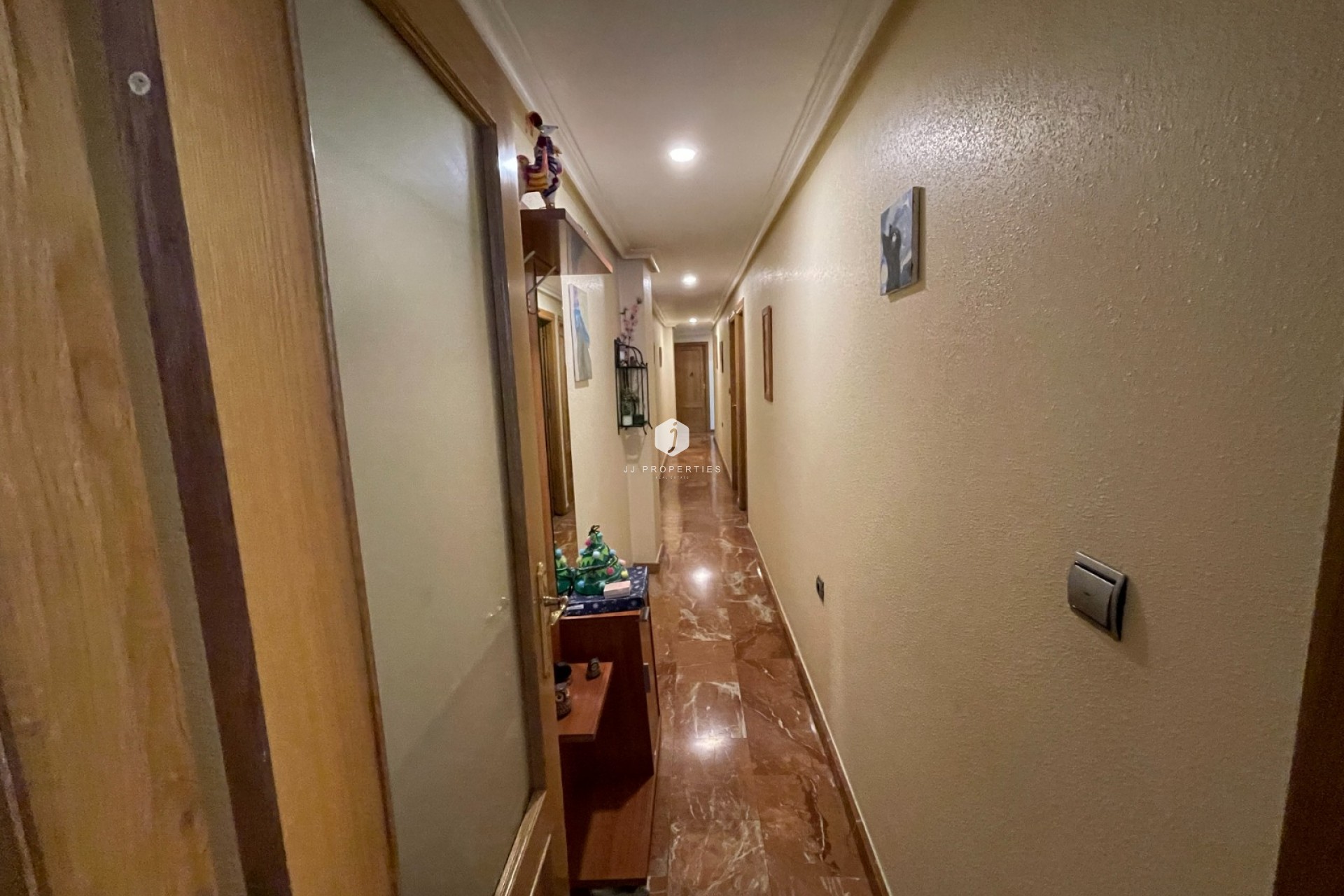 Resale - Apartment / flat -
Torrevieja - Costa Blanca