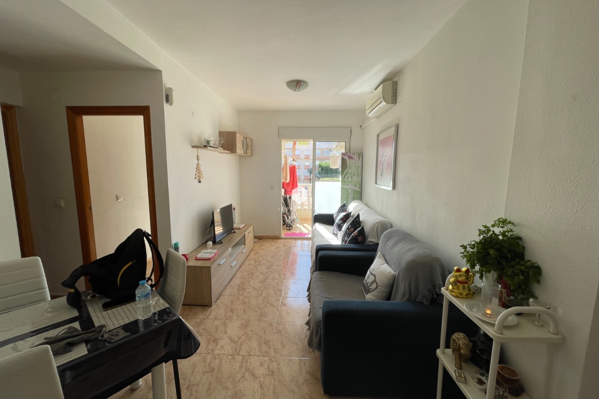 Resale - Apartment / flat -
Torrevieja - Costa Blanca