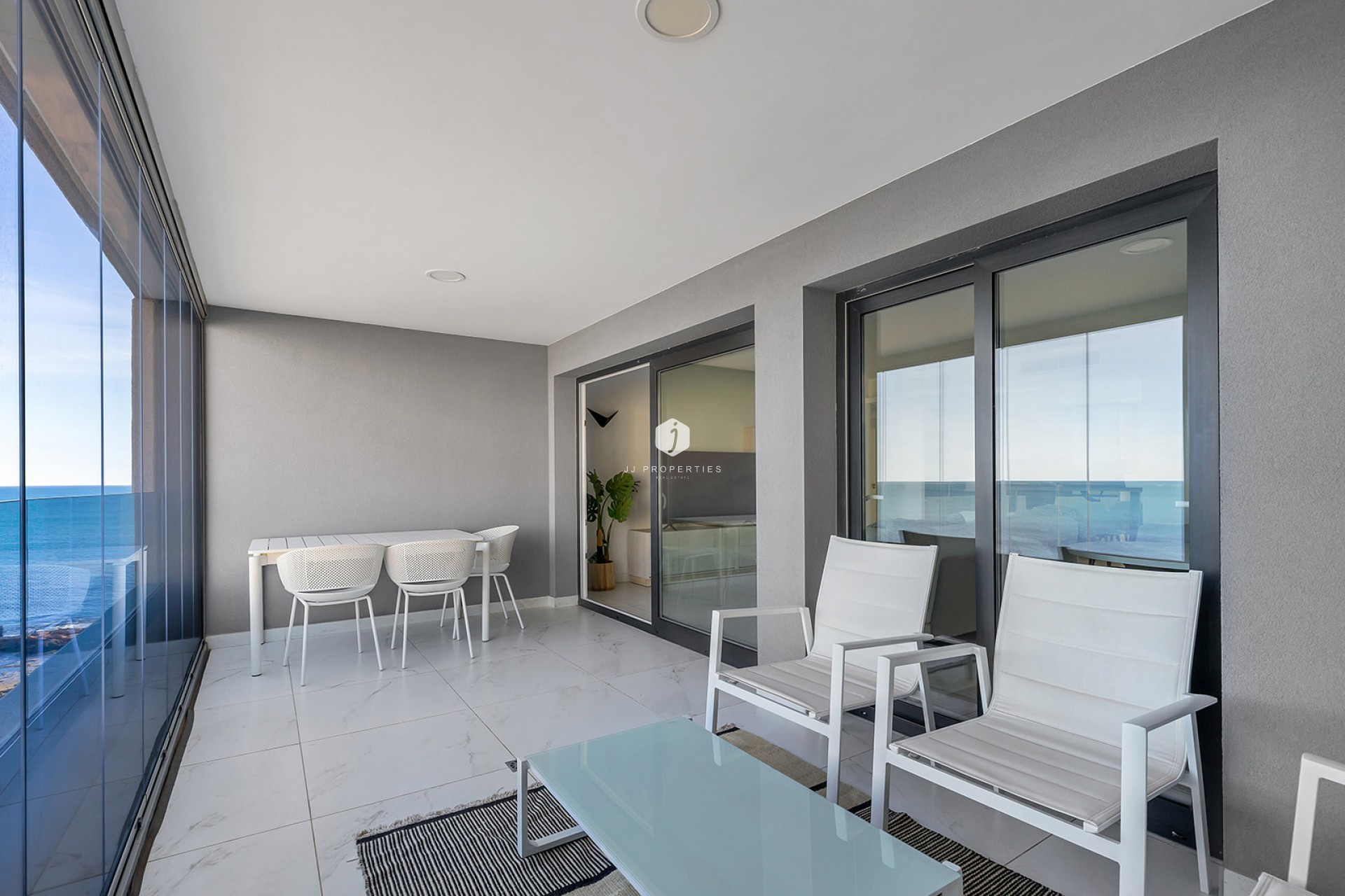 Resale - Apartment / flat -
Torrevieja - Costa Blanca