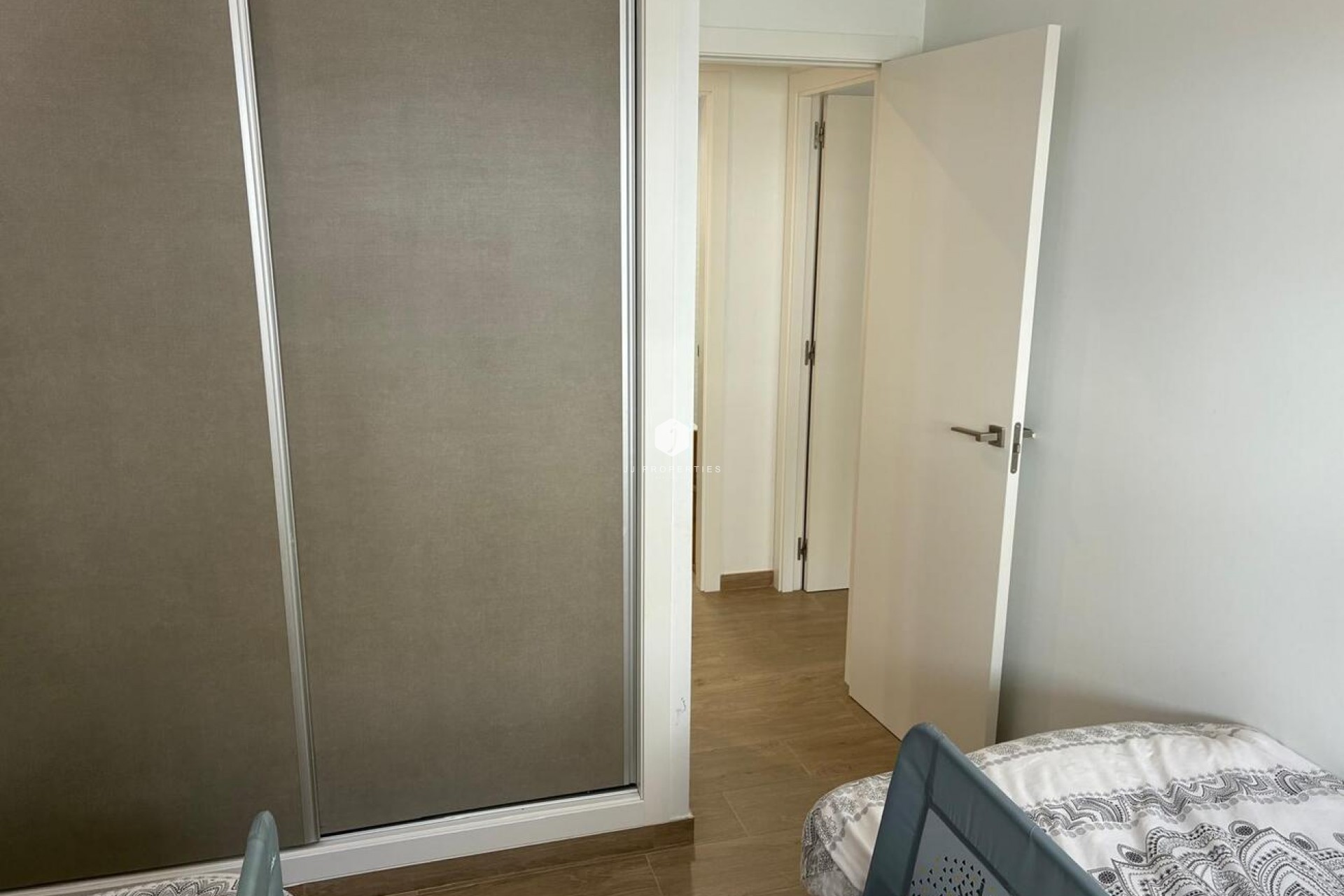 Resale - Apartment / flat -
Torrevieja - Costa Blanca