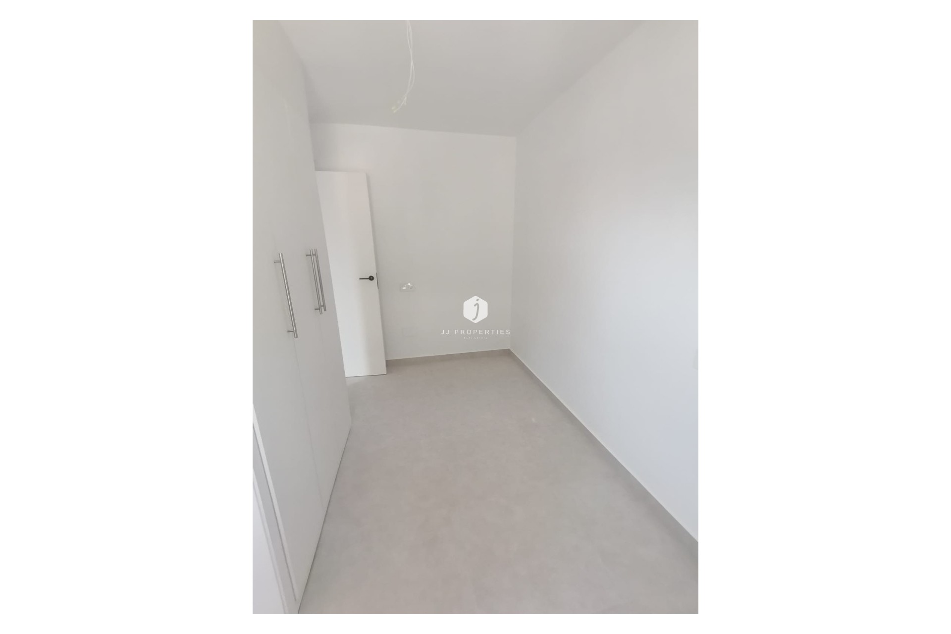 Resale - Apartment / flat -
Torrevieja - Costa Blanca