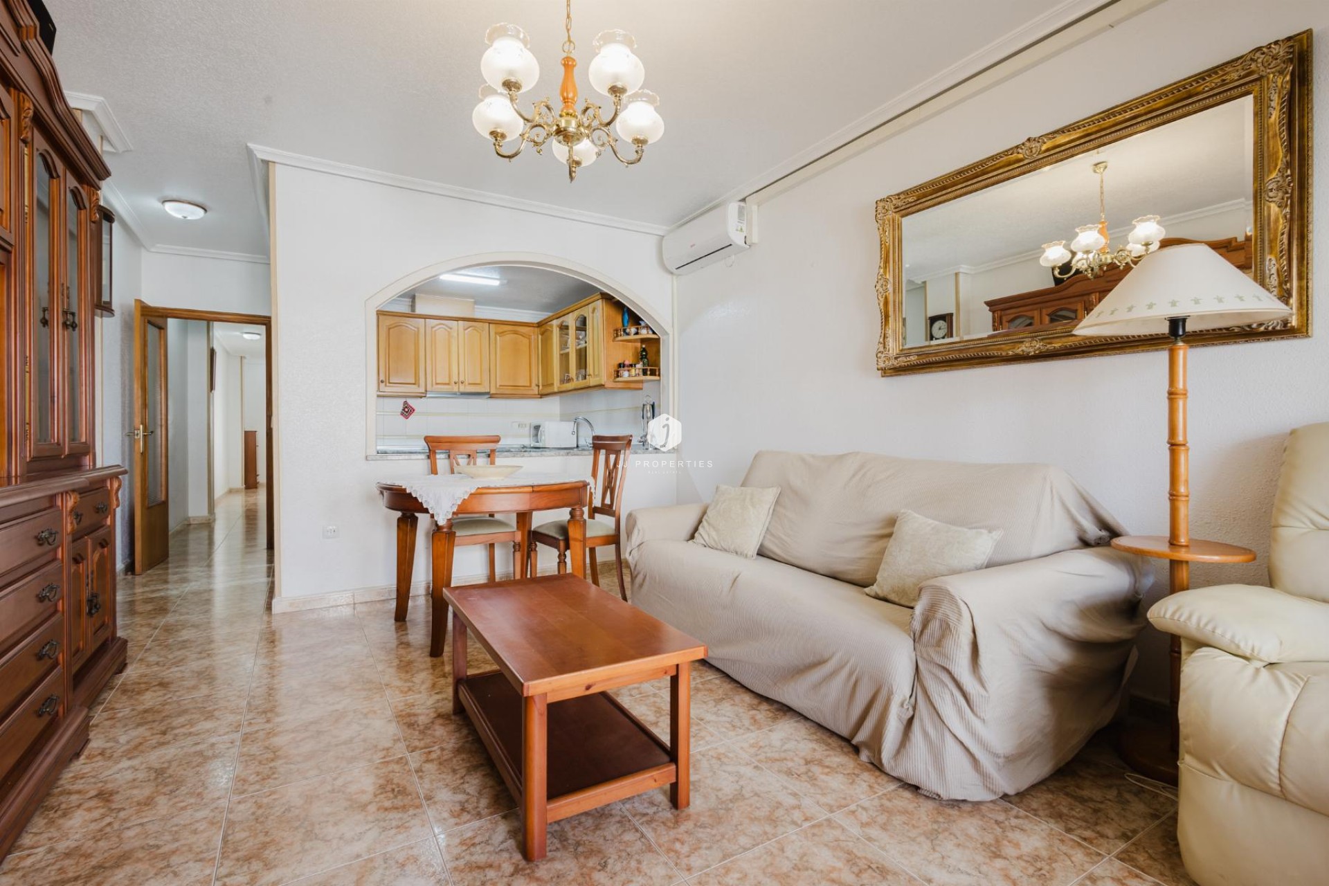 Resale - Apartment / flat -
Torrevieja - Costa Blanca