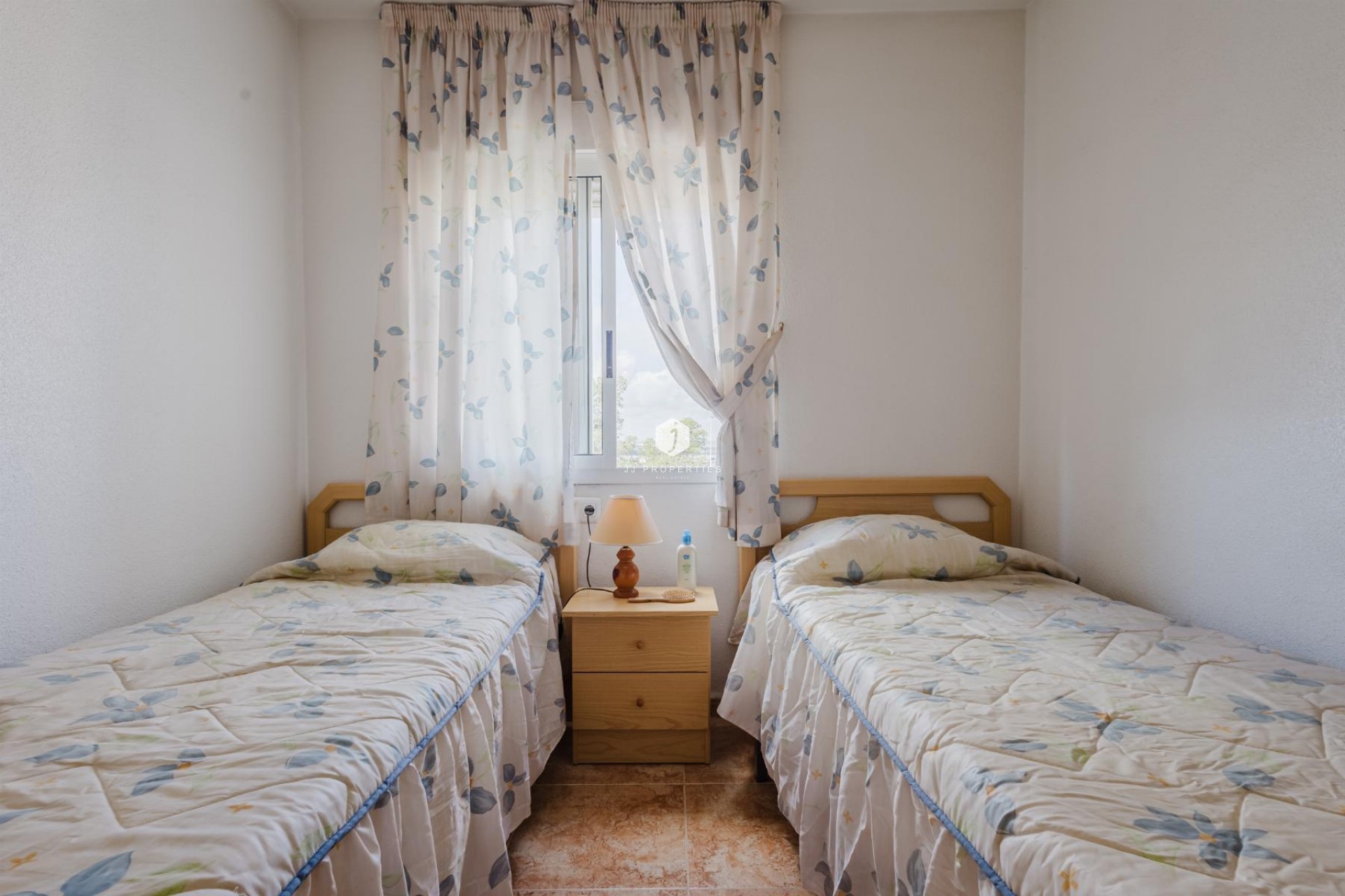 Resale - Apartment / flat -
Torrevieja - Costa Blanca