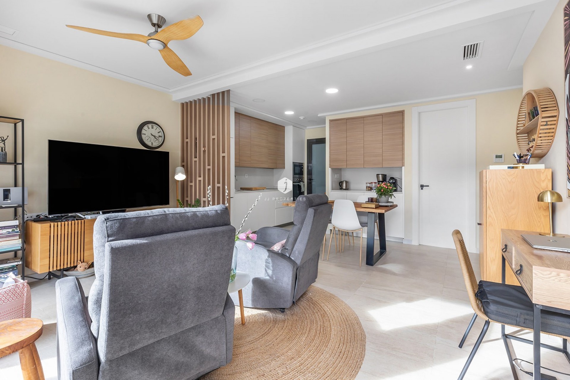 Resale - Apartment / flat -
Torrevieja - Costa Blanca