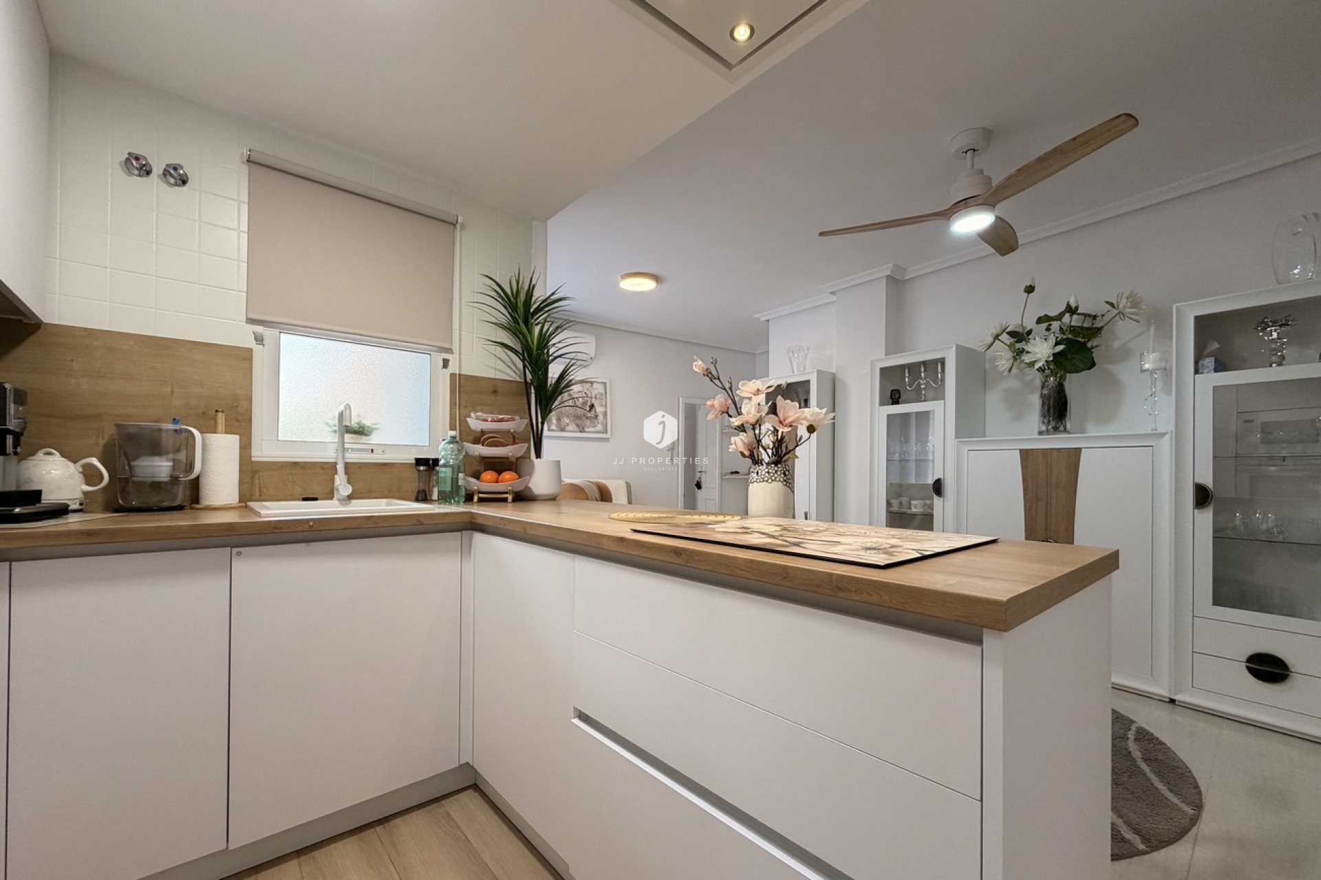 Resale - Apartment / flat -
Torrevieja - Costa Blanca