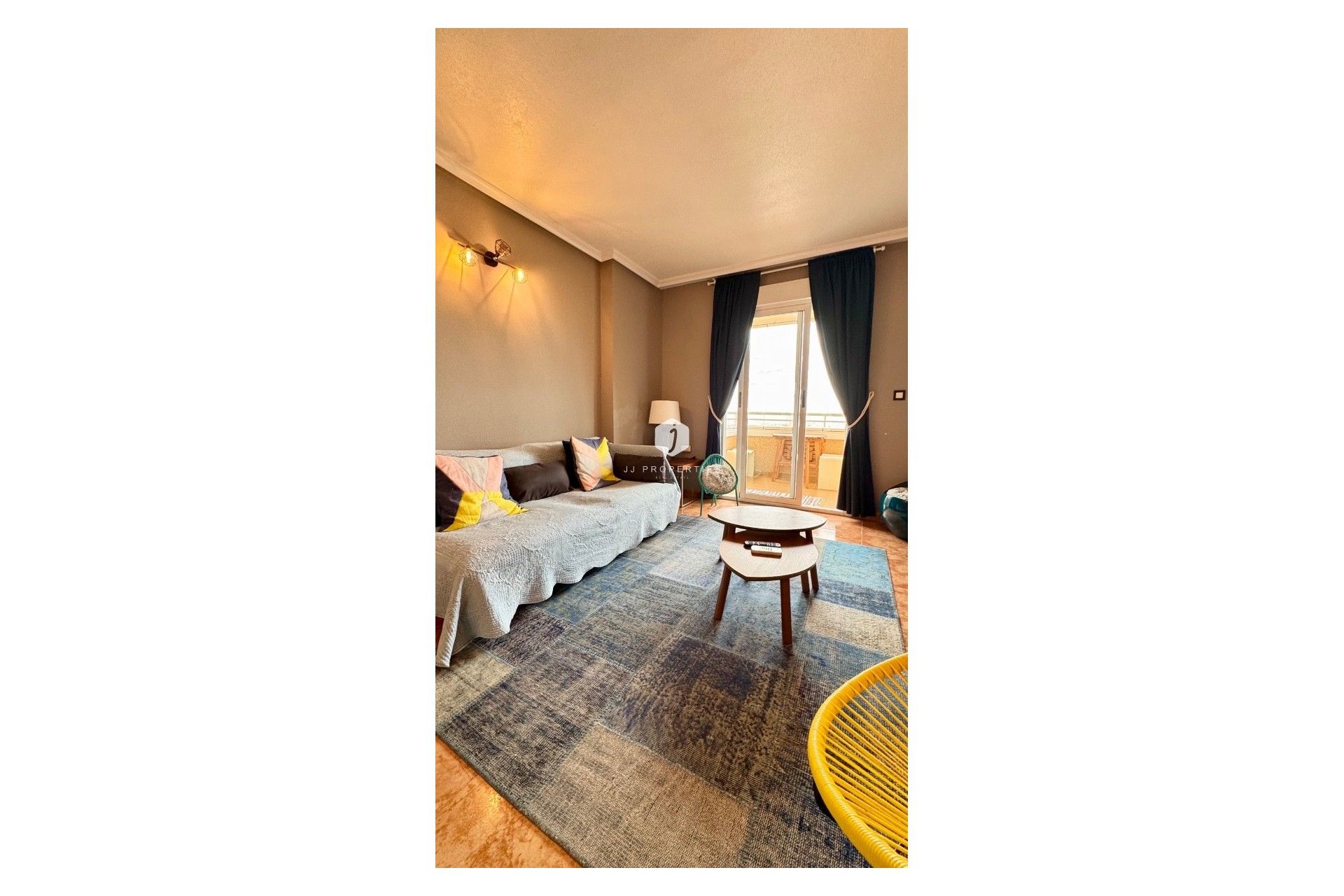 Resale - Apartment / flat -
Torrevieja - Costa Blanca