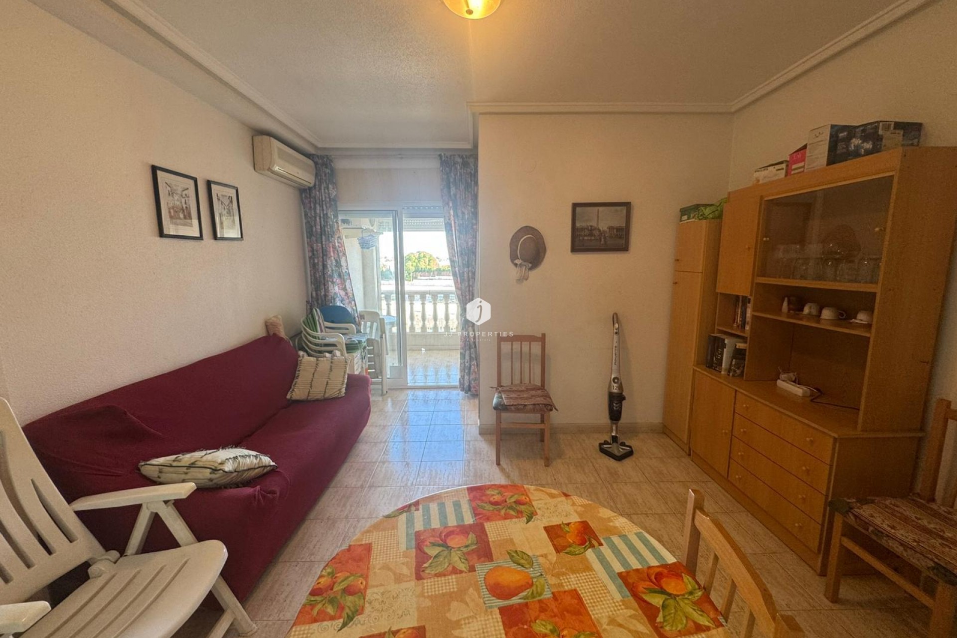 Resale - Apartment / flat -
Torrevieja - Costa Blanca