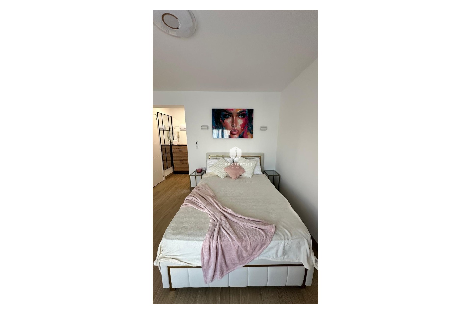 Resale - Apartment / flat -
Torrevieja - Costa Blanca