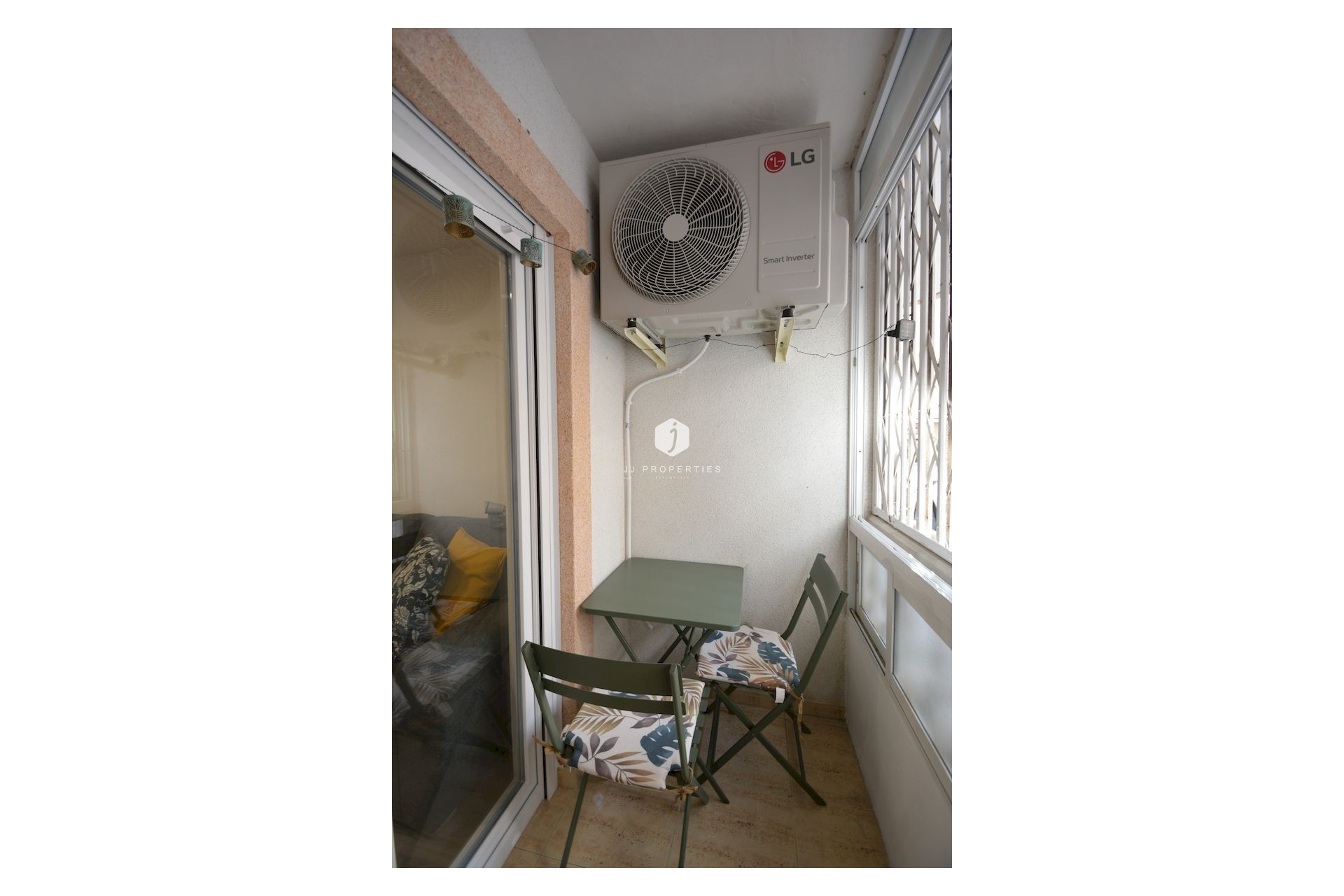 Resale - Apartment / flat -
Torrevieja - Costa Blanca